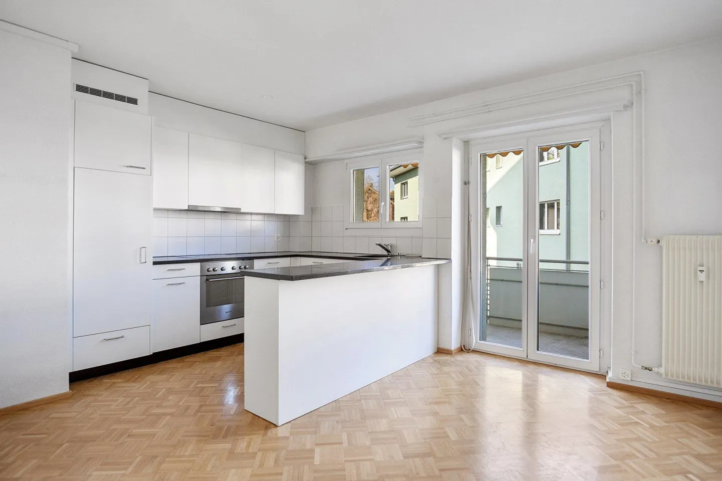 Vivere in una posizione centrale a Burgdorf! - Foto 2 di 7