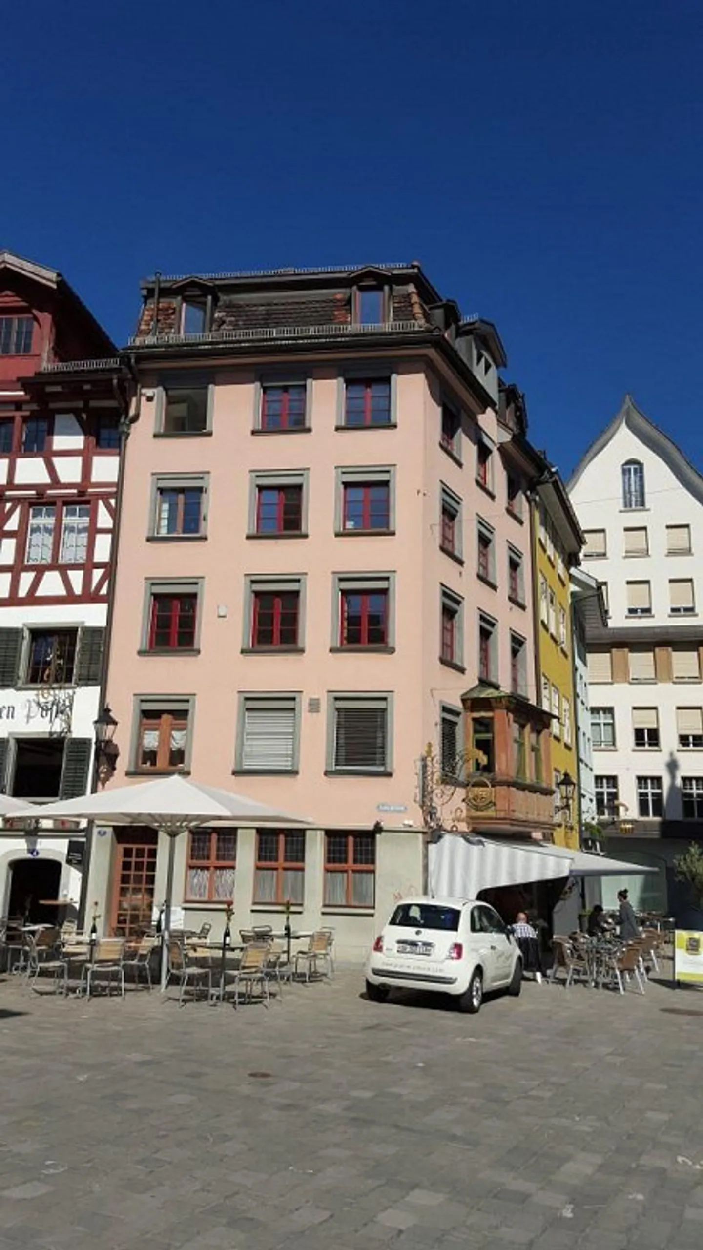 Stylische Wohnung im Klosterviertel - Foto 1 von 7