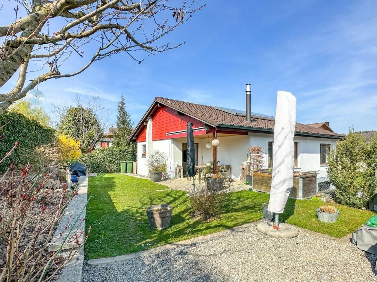 Habitat flexible, stationnement généreux - Photo 6 sur 12