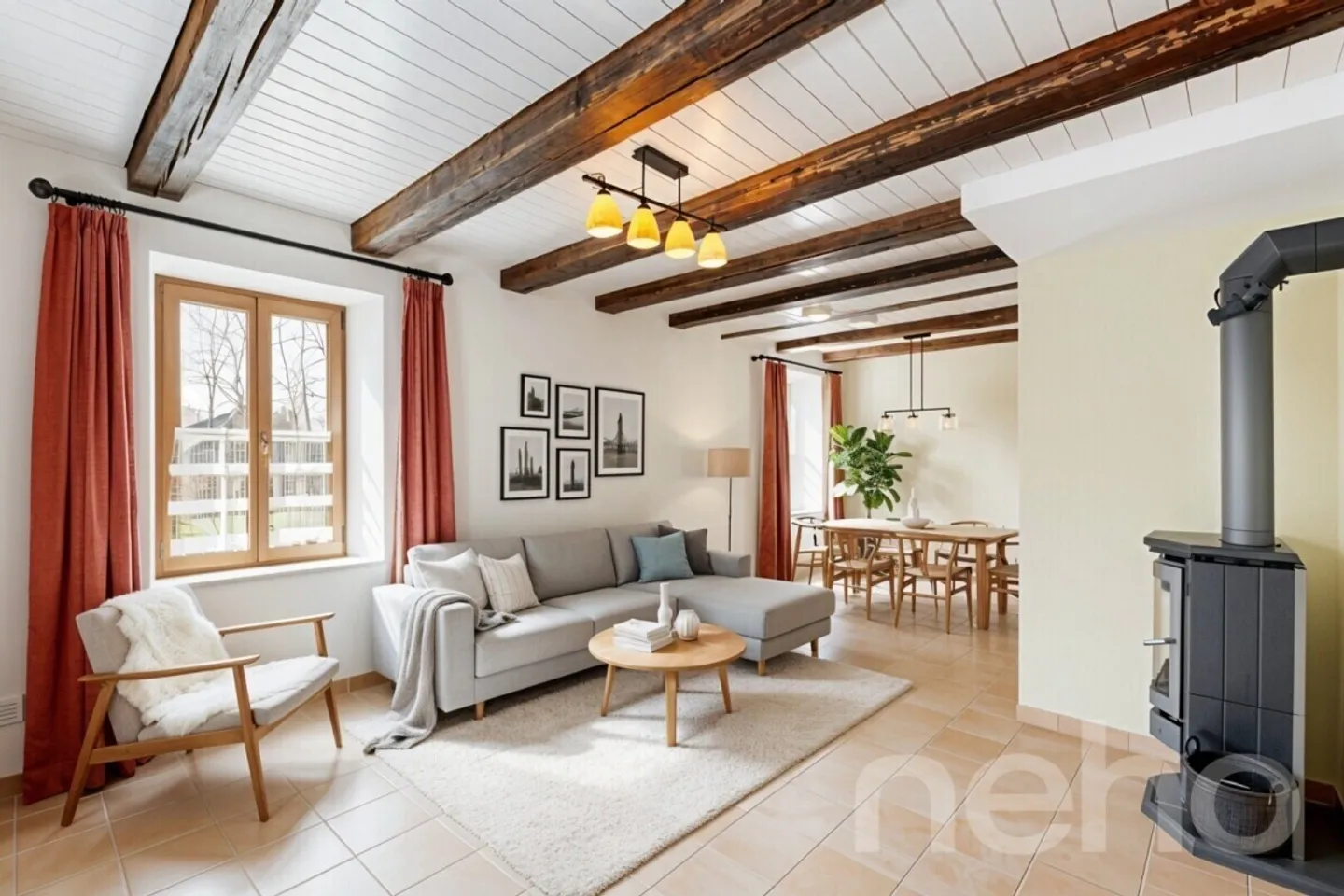 Charming Villa with Workshop - Photo 4 of 12