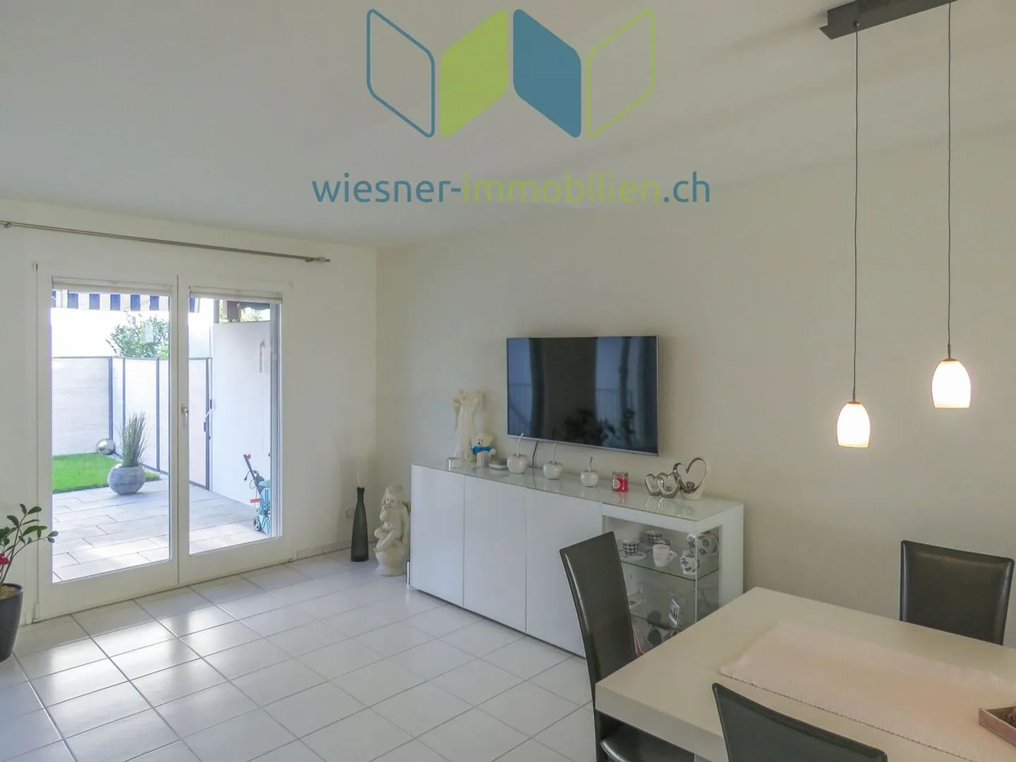 Maison de ville en excellent état - Photo 5 sur 13