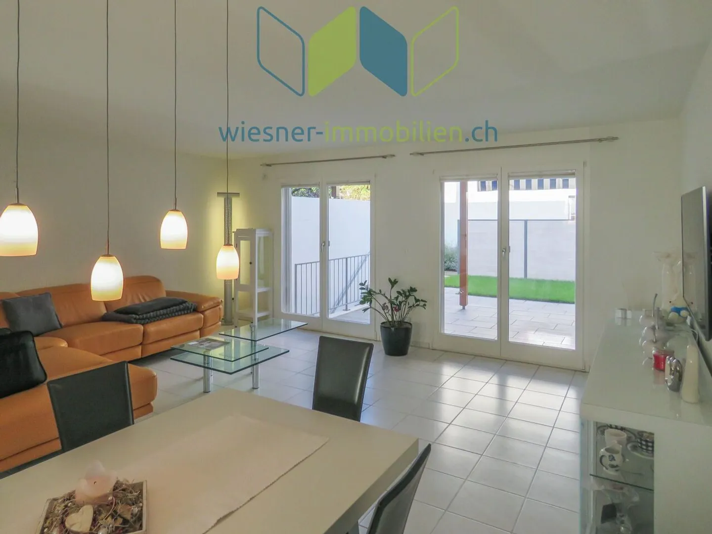 Maison de ville en excellent état - Photo 6 sur 13