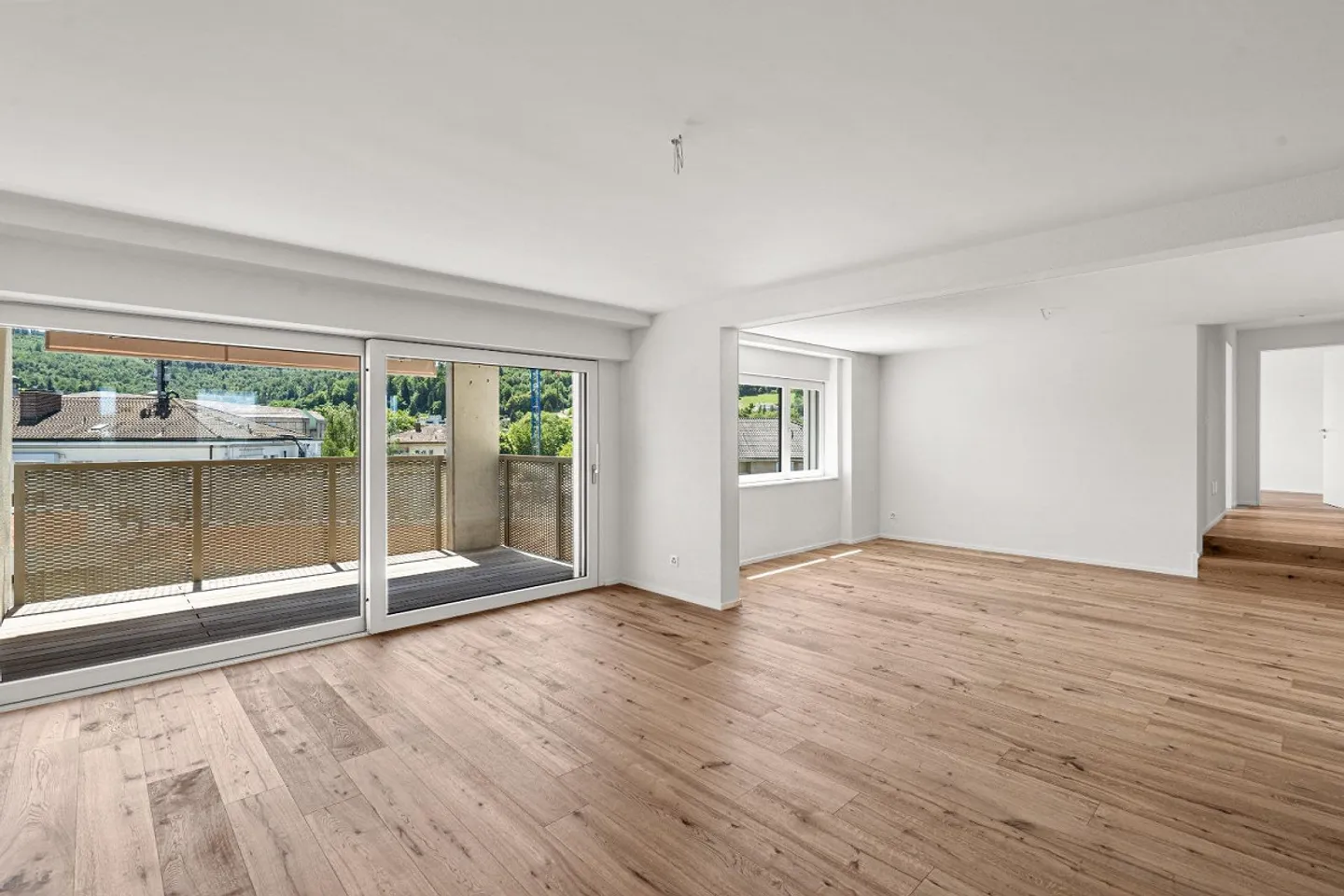 Exklusive 5.5-Zimmer-Wohnung - Foto 3 von 9