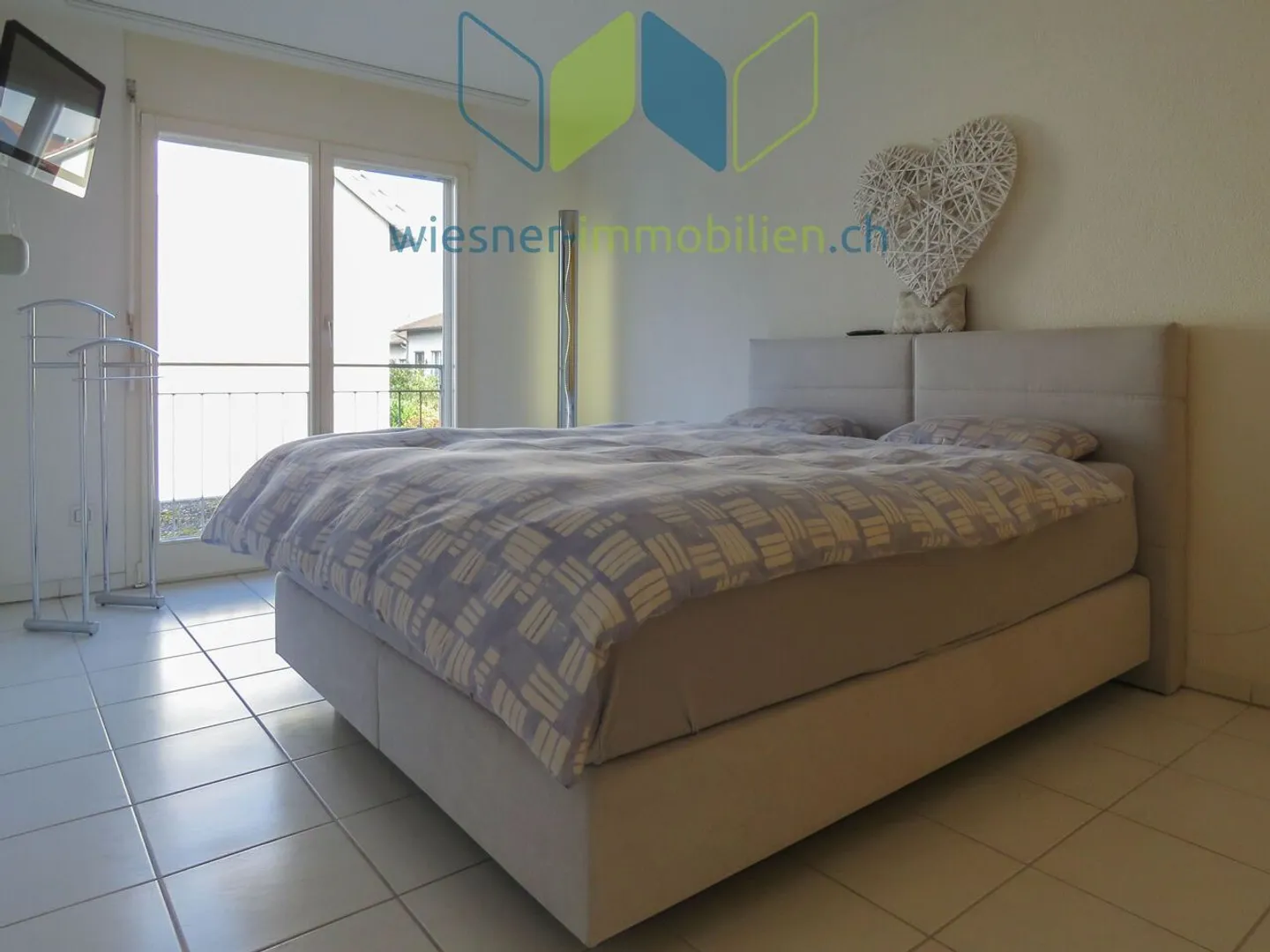 Maison de ville en excellent état - Photo 8 sur 13