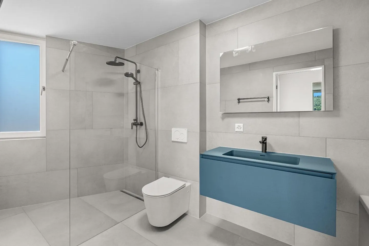 Exklusive 5.5-Zimmer-Wohnung - Foto 8 von 9