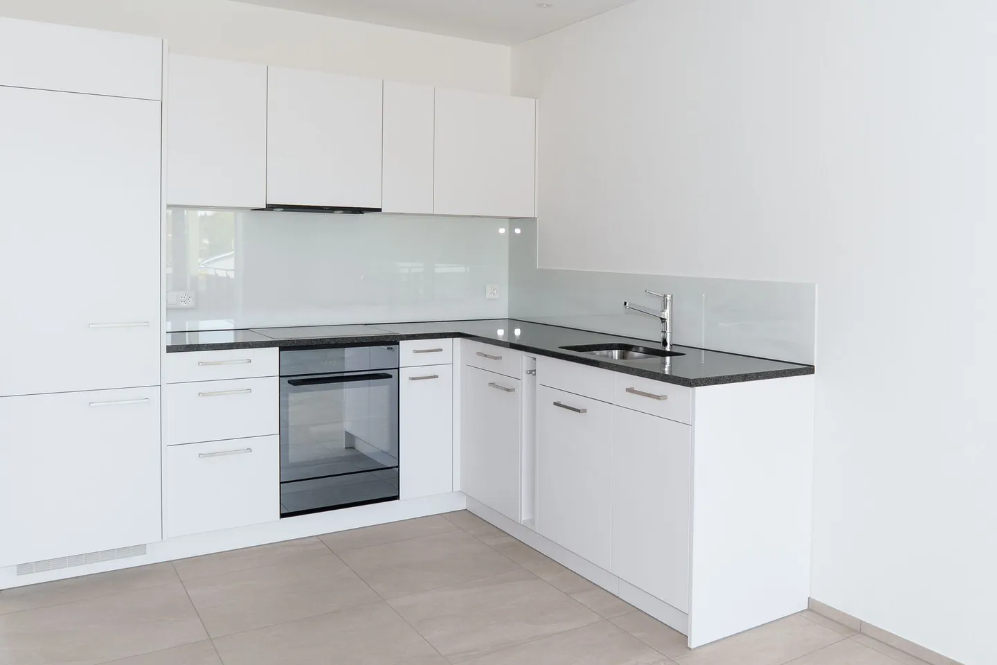 Moderne 2,5-Zimmerwohnung - Foto 2 von 6