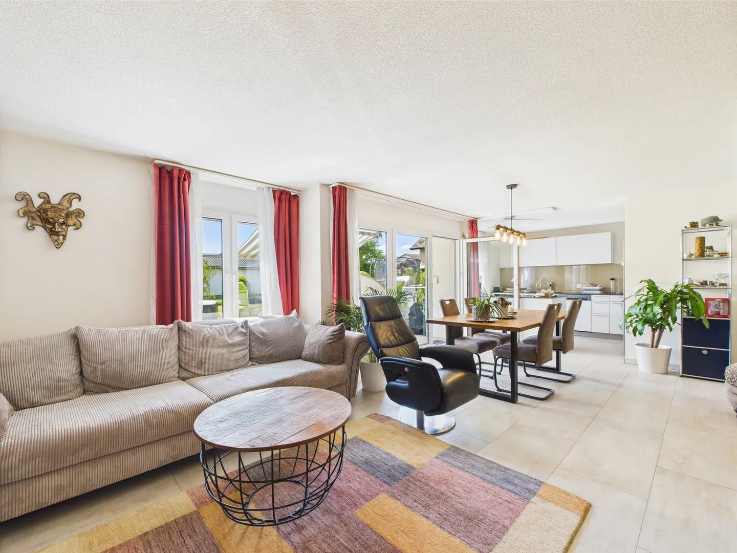 MODERNE AVEC SPACIEUSE TERRASSE DE JARDIN & EHP - Photo 1 sur 11