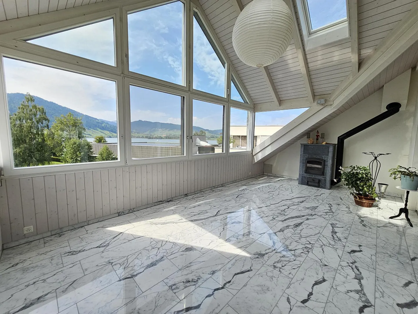 Appartamento attico di 4,5 stanze di prima classe con vista magnifica - Foto 6 di 15