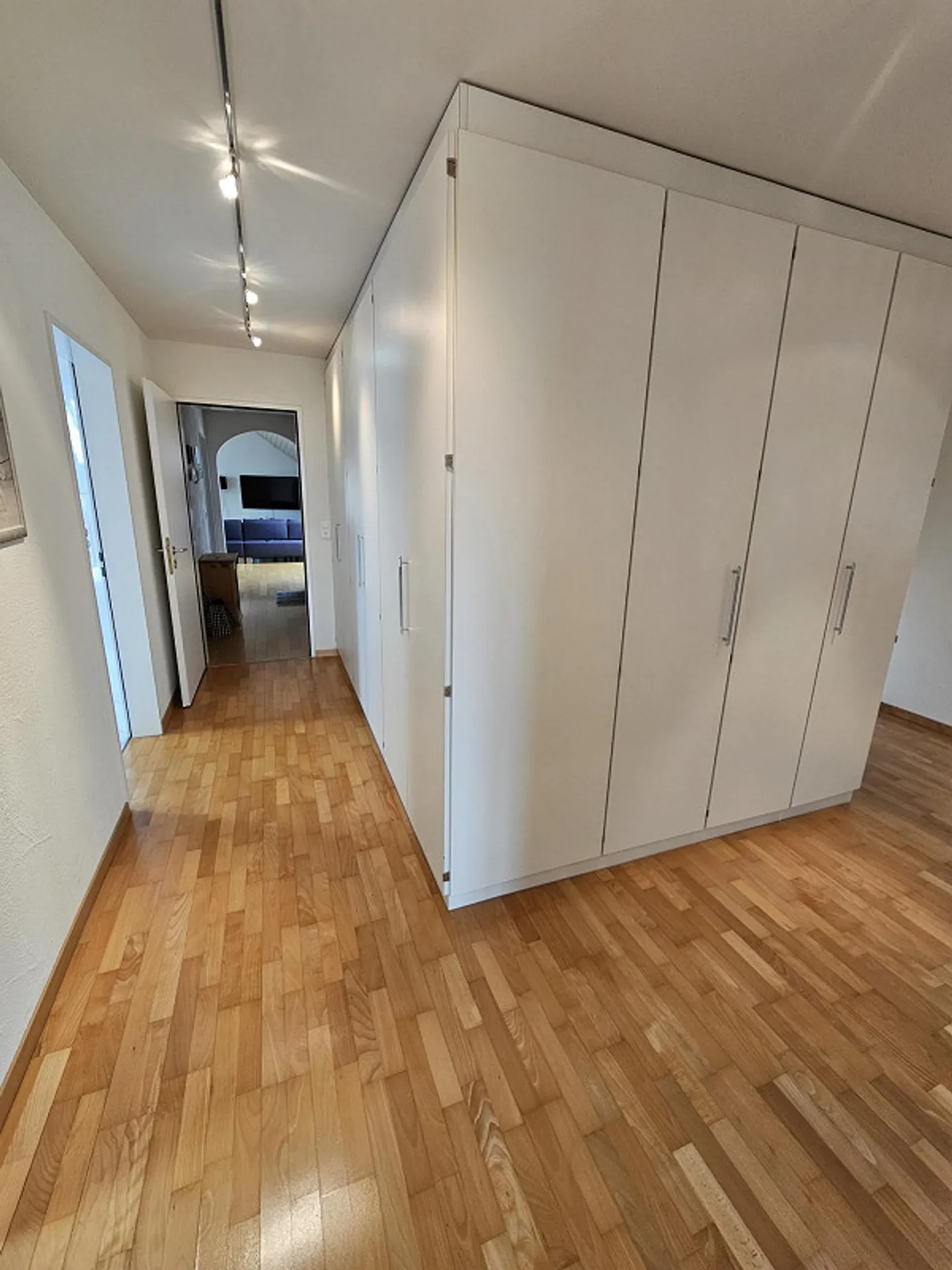 Appartamento attico di 4,5 stanze di prima classe con vista magnifica - Foto 10 di 15