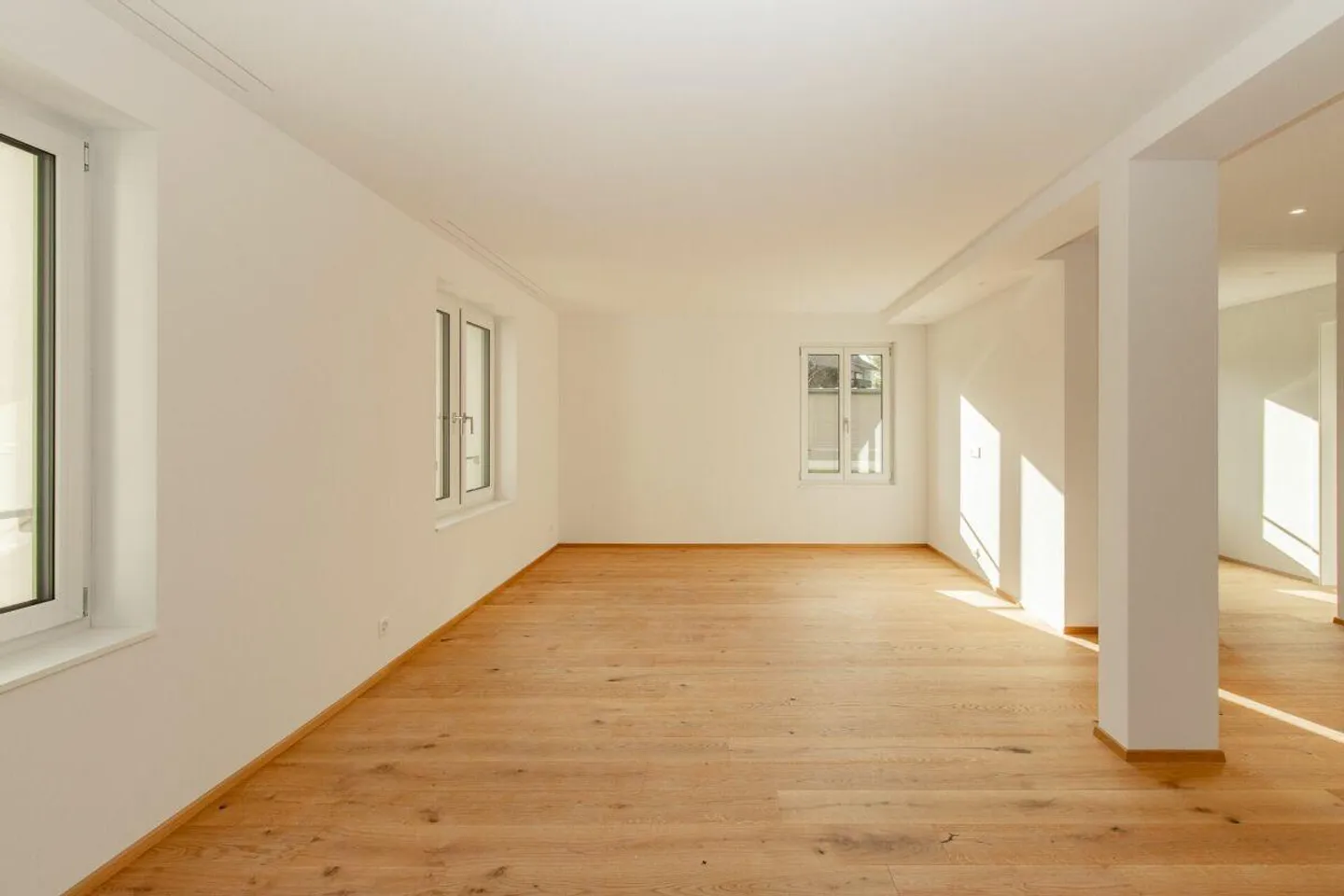 Casa unifamiliare indipendente di 6,5 stanze - Foto 4 di 13