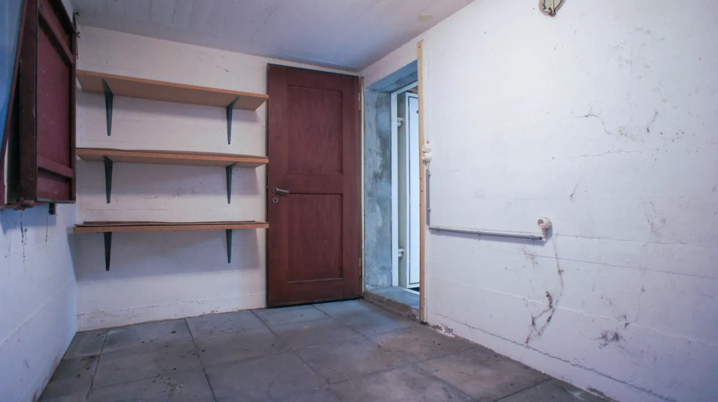 Grosszügiges Einfamilienhaus mit Pool - Foto 21 von 21