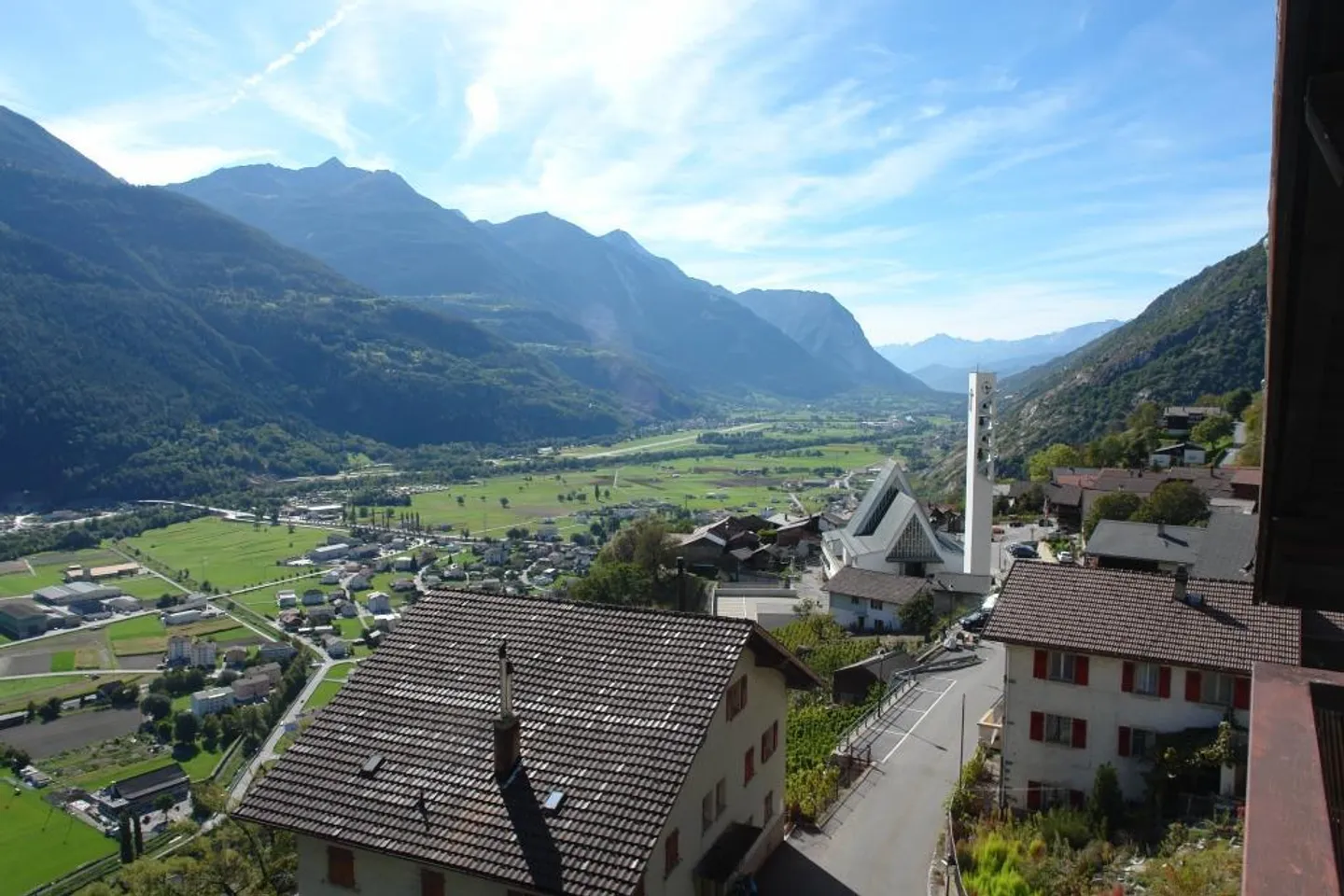 Appartamento in vendita - Foto 2 di 7