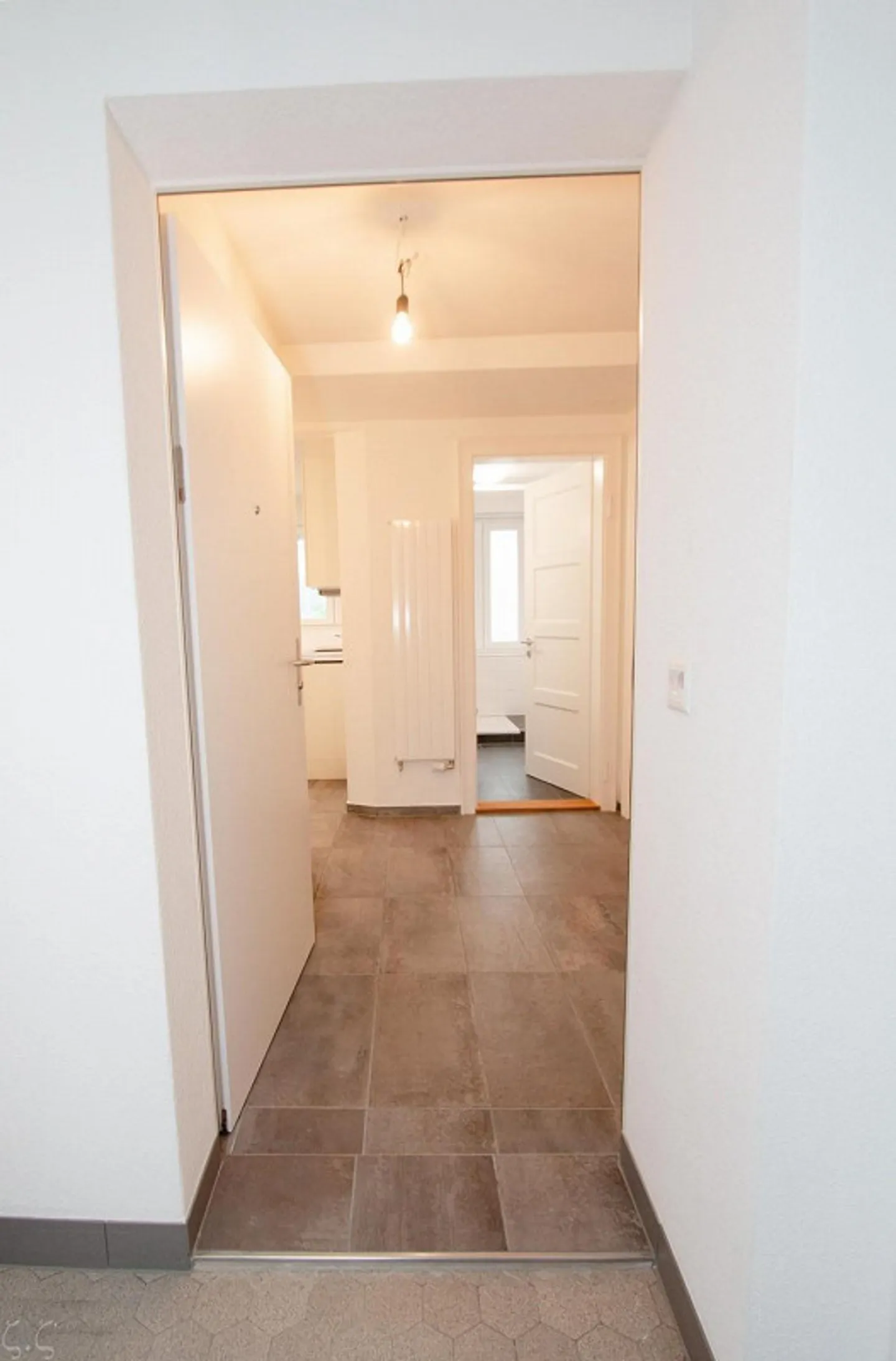 Modernes Apartment in Zürich-Wiedikon - Foto 4 von 8