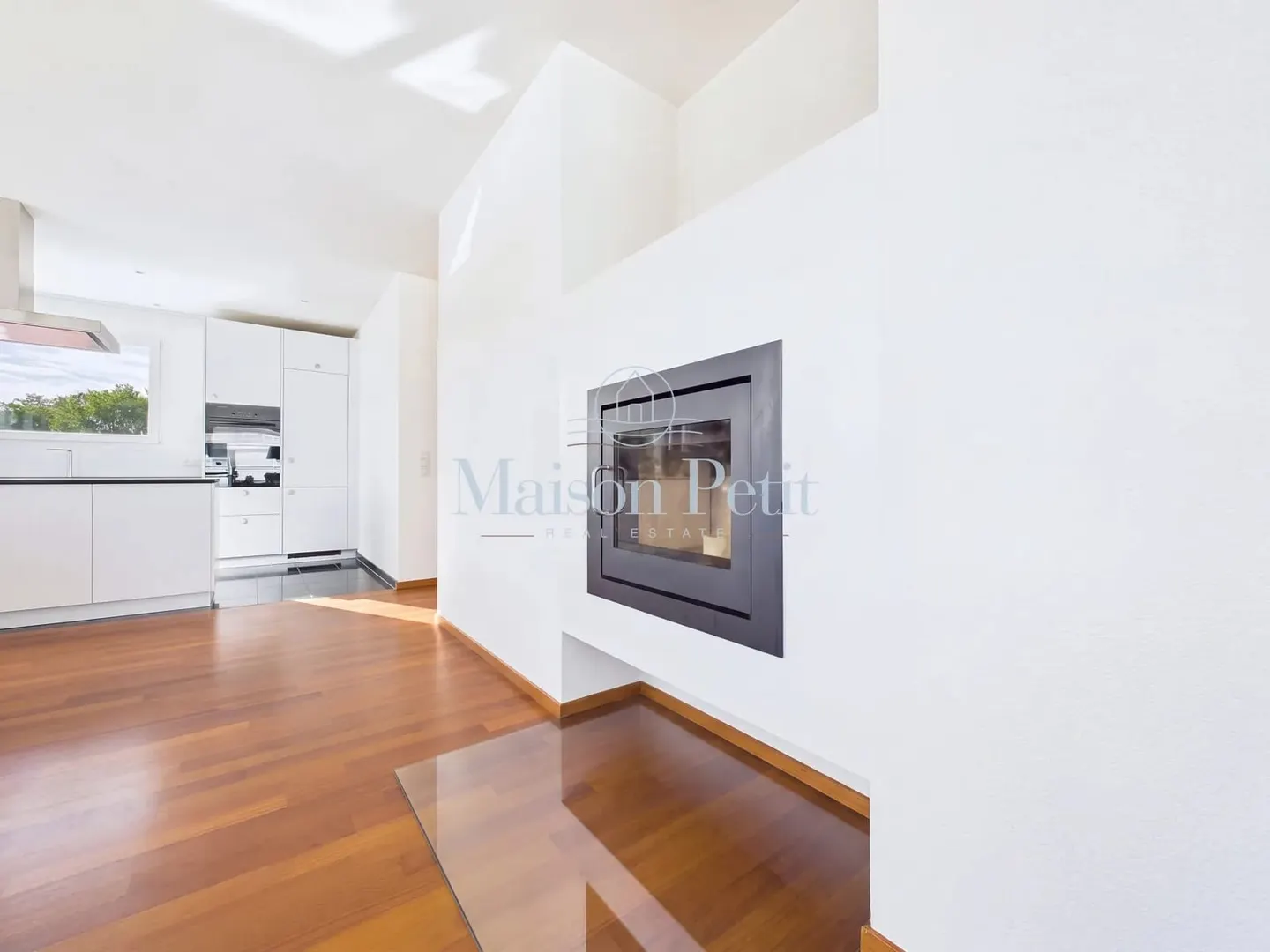 Stylish Attic Apartment in Zurich - Photo 12 of 13