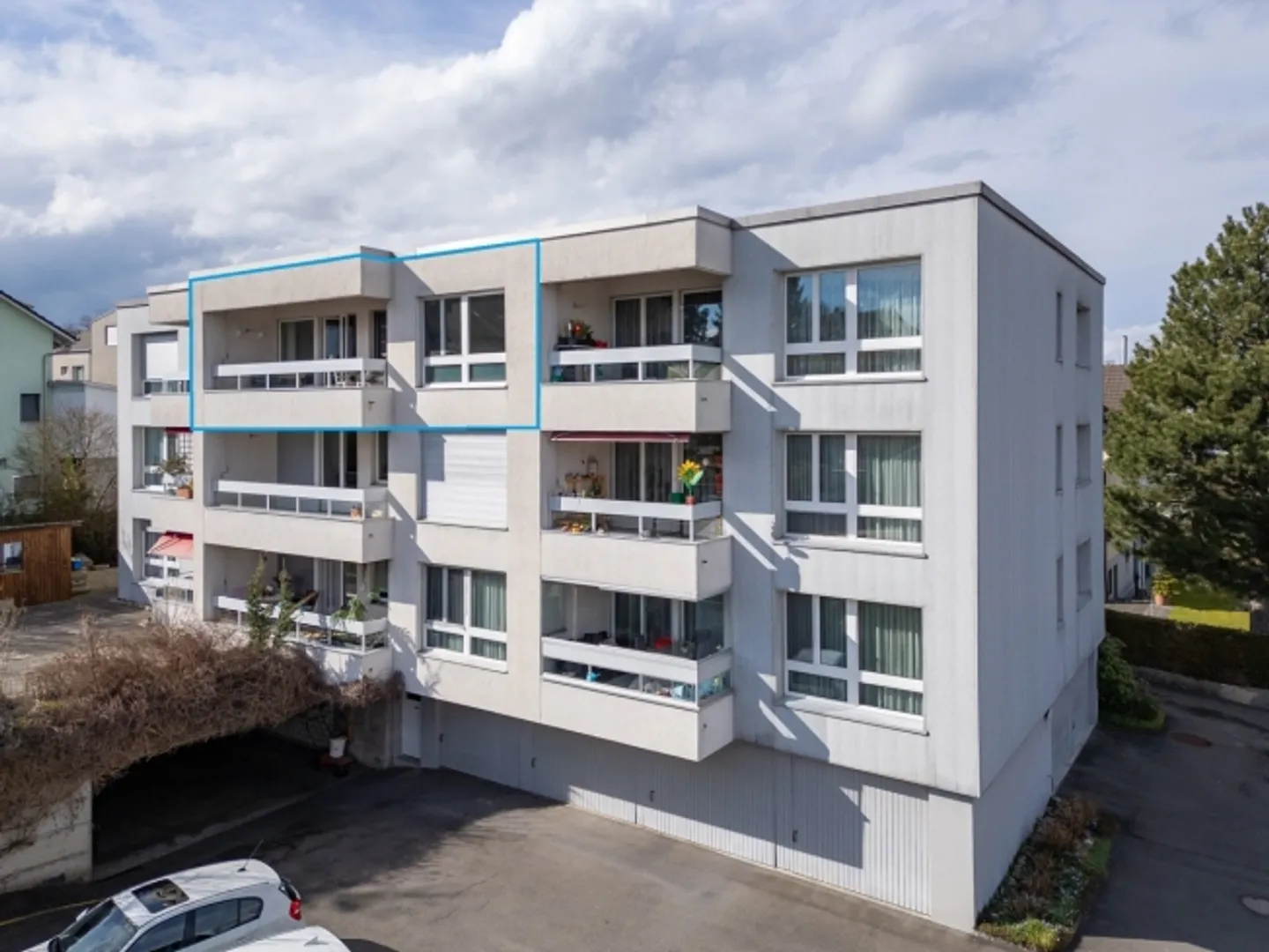 «Modern, ruhig, komfortabel. Ihr neues Zuhause in Knonau» - Foto 1 von 11