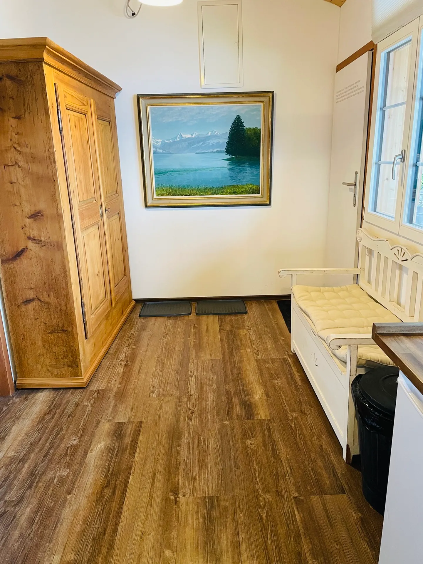 Charming Winter Vacation Apartment - Photo 6 of 8