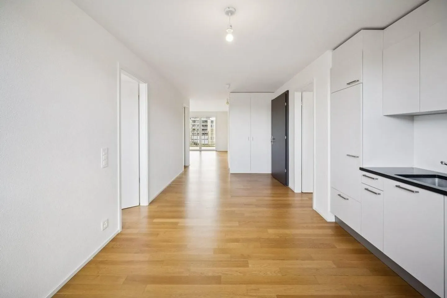 Cherchez-vous un logement moderne proche des axes routiers ? - Photo 5 of 11