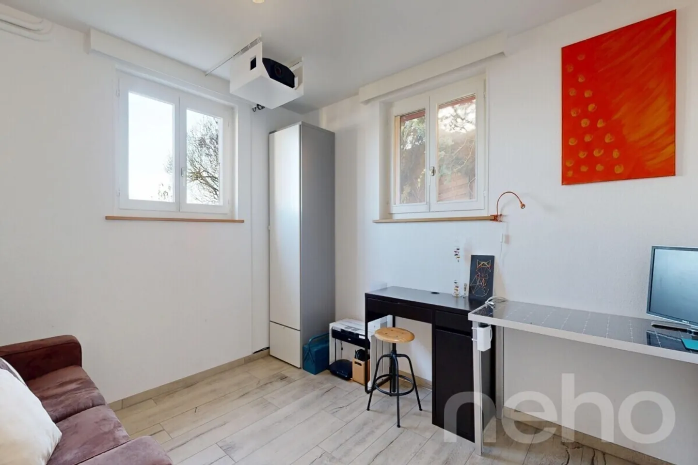 Rare on the market: Single-family house with panoramic lake view - Photo 8 of 12