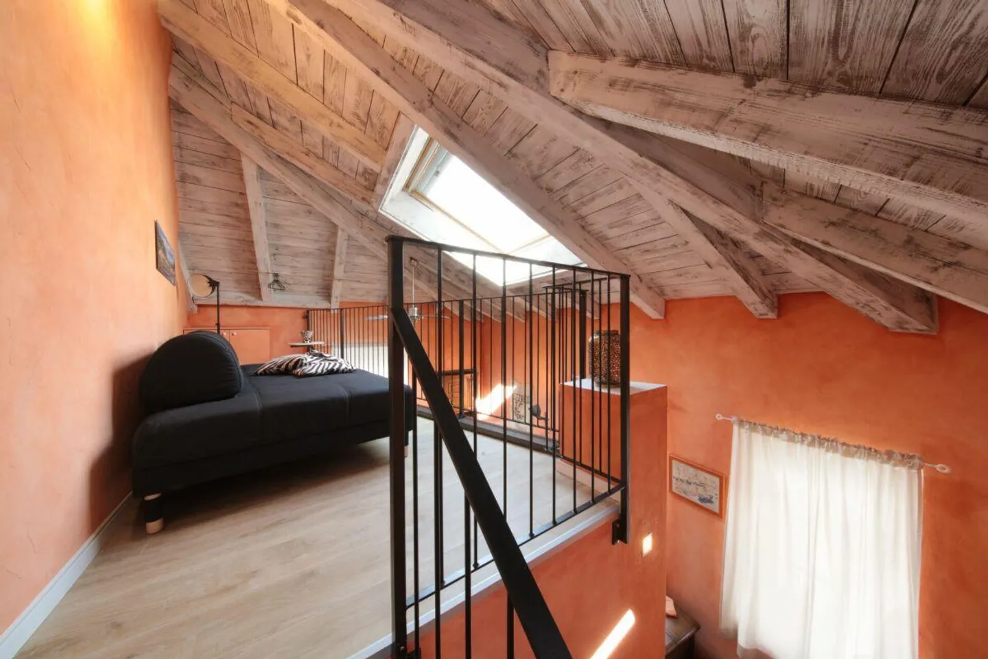 LOCARNO - Rent a lovely 2.5 room apartment - Photo 6 of 16