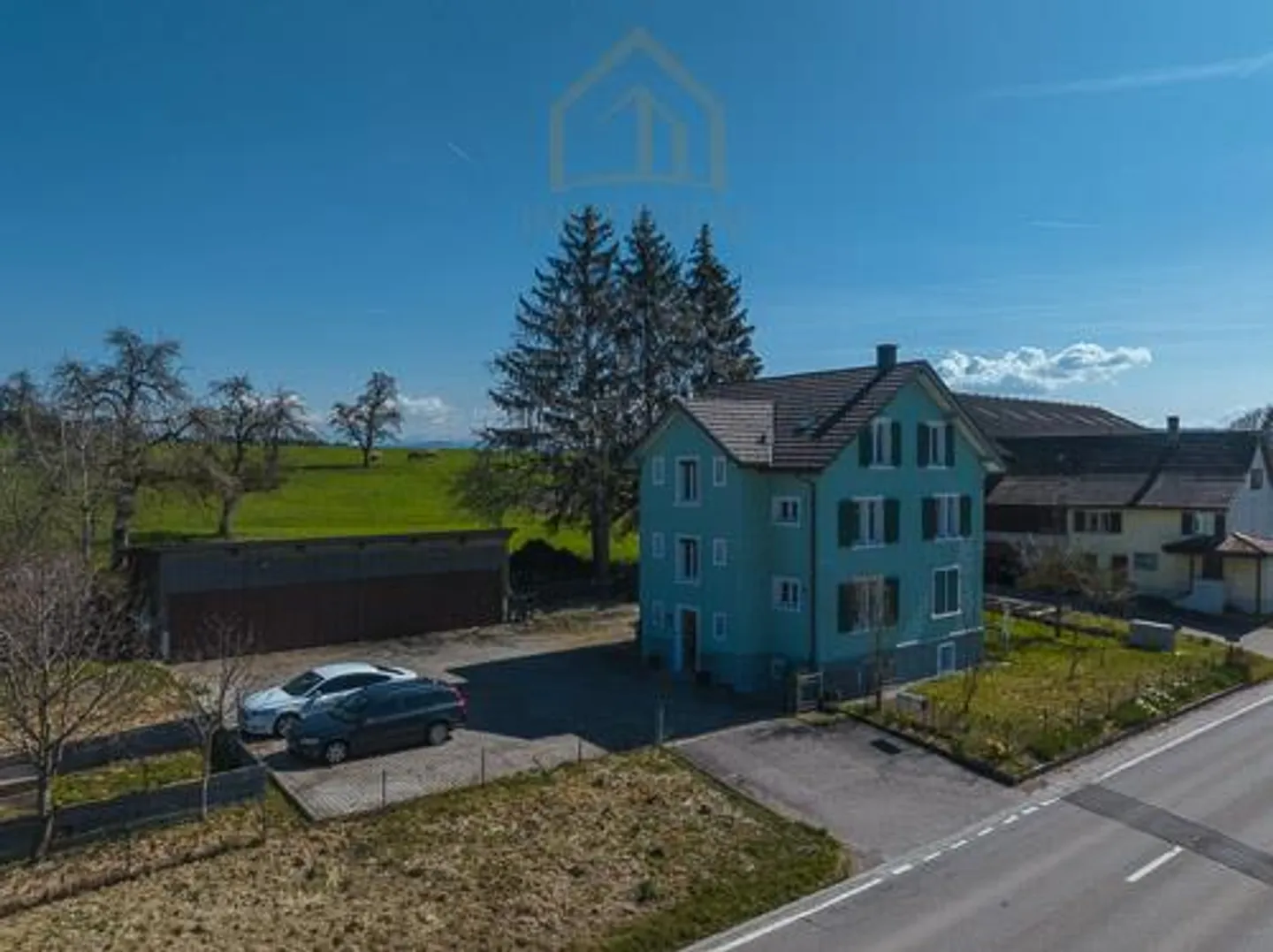 Casa plurifamiliare con grande terreno – Il tuo prossimo progetto - Foto 2 di 10