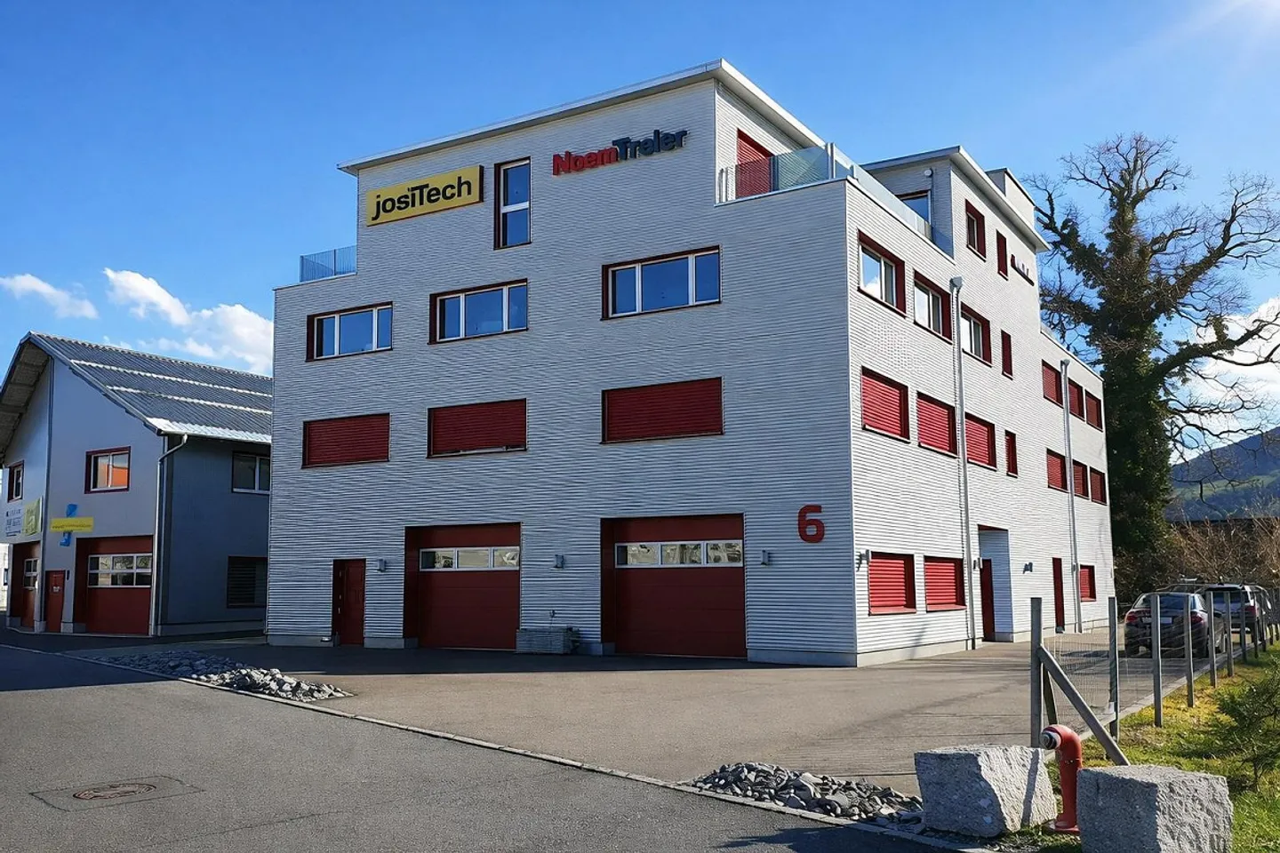 Modern commercial/production space with office and lounge on the ground floor - Photo 1 of 7