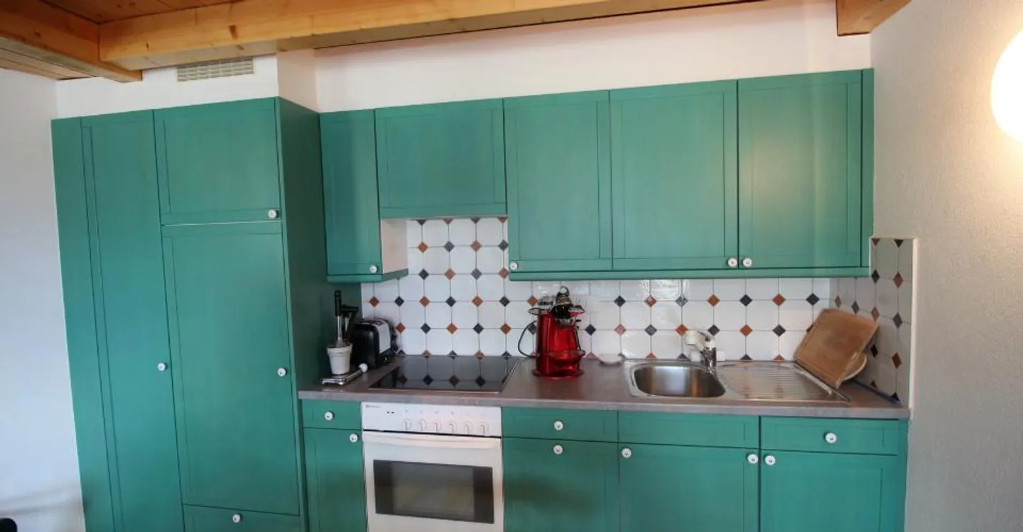 3.5-11, Appartamento mansardato di 3.5 stanze in stile country house con galleria e bella vista - Foto 2 di 8