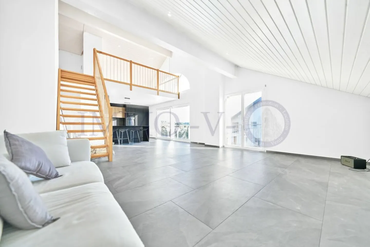 NEW LUXURY PENTHOUSE WITH LARGE BALCONY AND NATURE VIEW - Photo 2 of 6