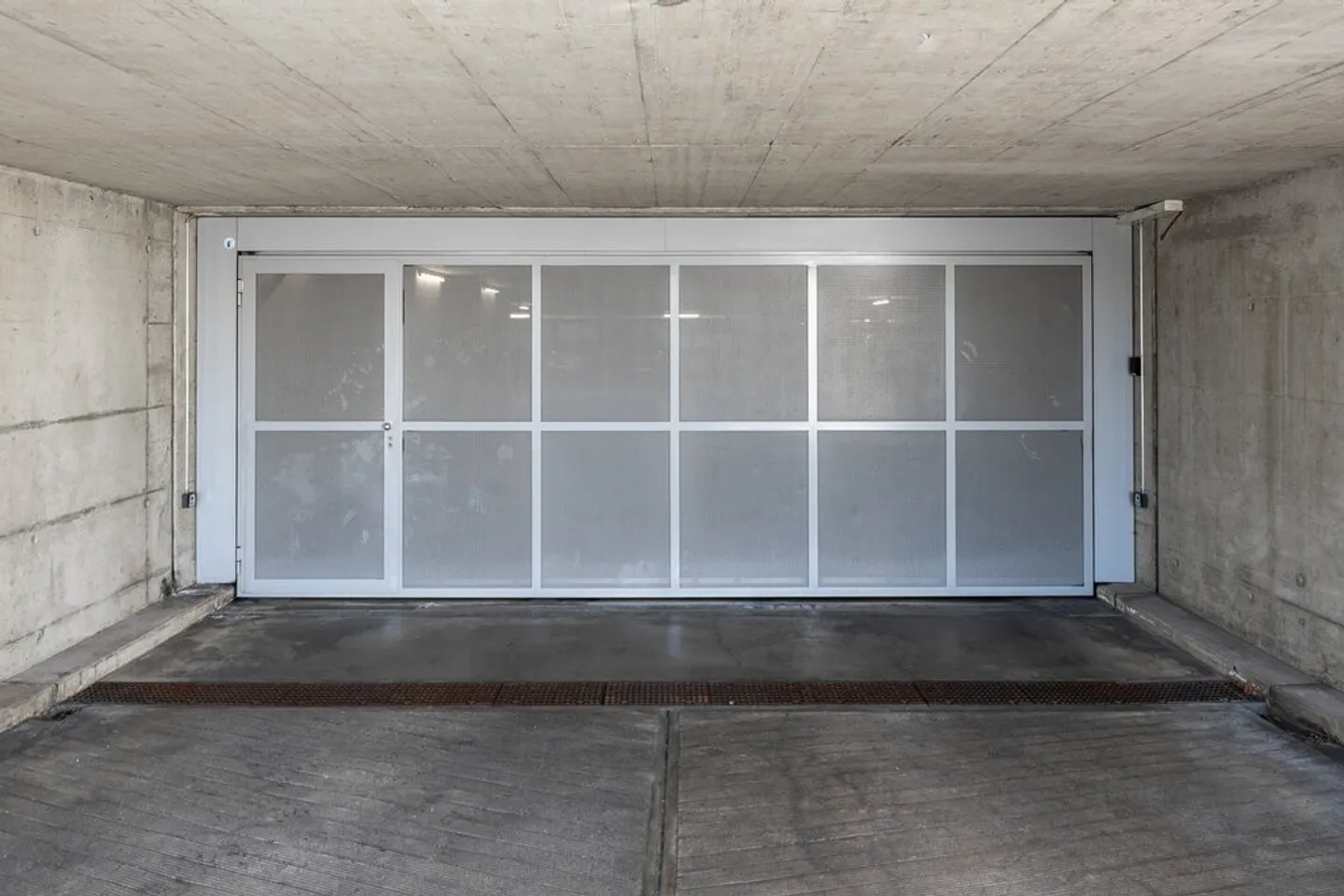 Parkplatz Nähe Bahnhof Luzern - Foto 3 von 4