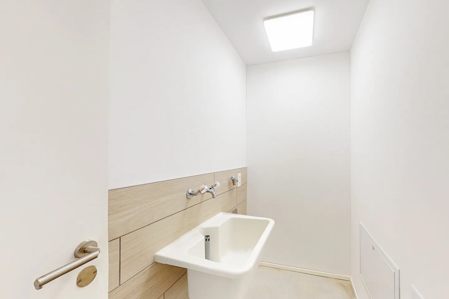 Modern Apartment in Mendrisio - Photo 10 of 11