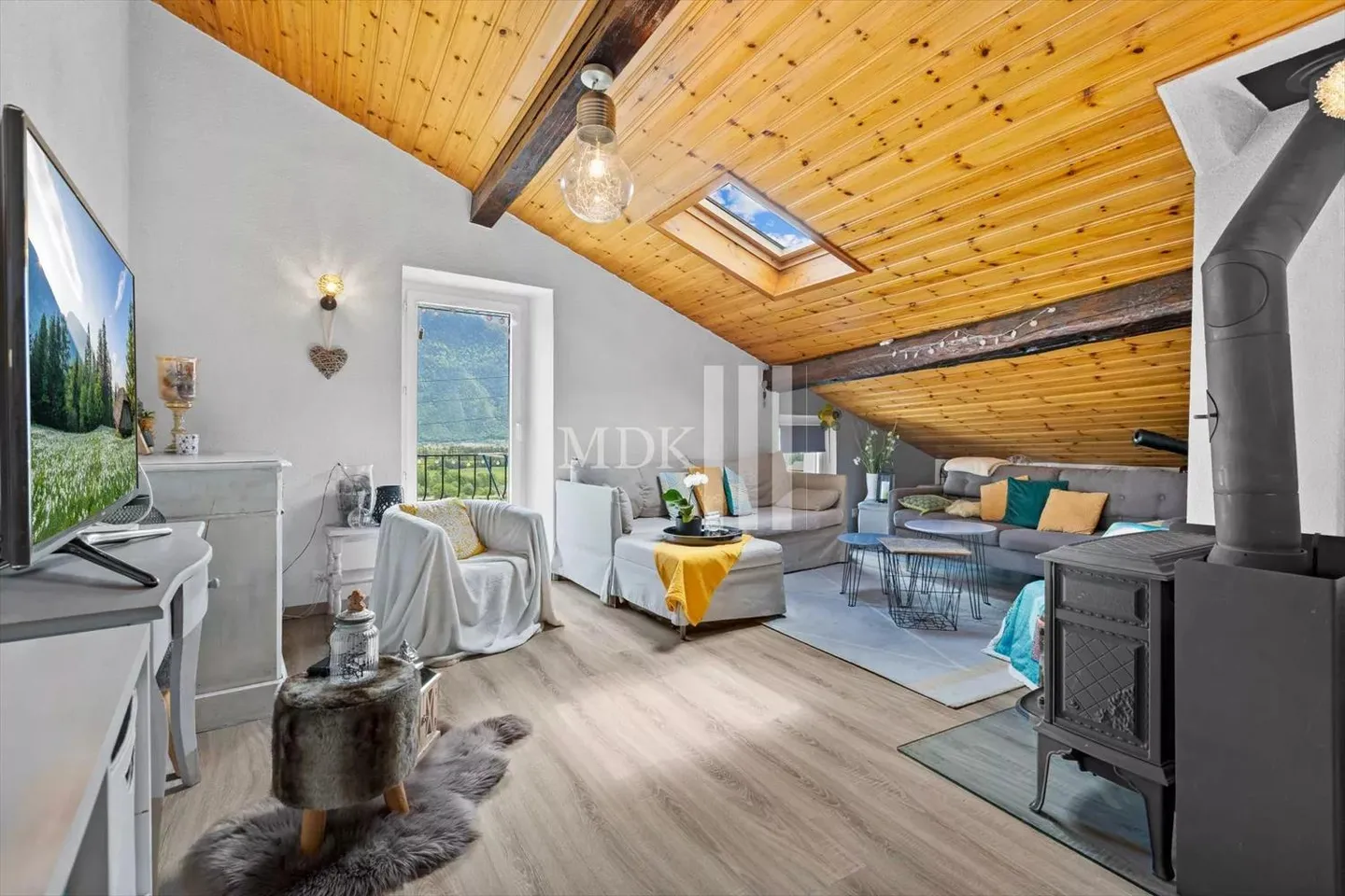 Charming Apartment in Fully - Photo 2 of 7