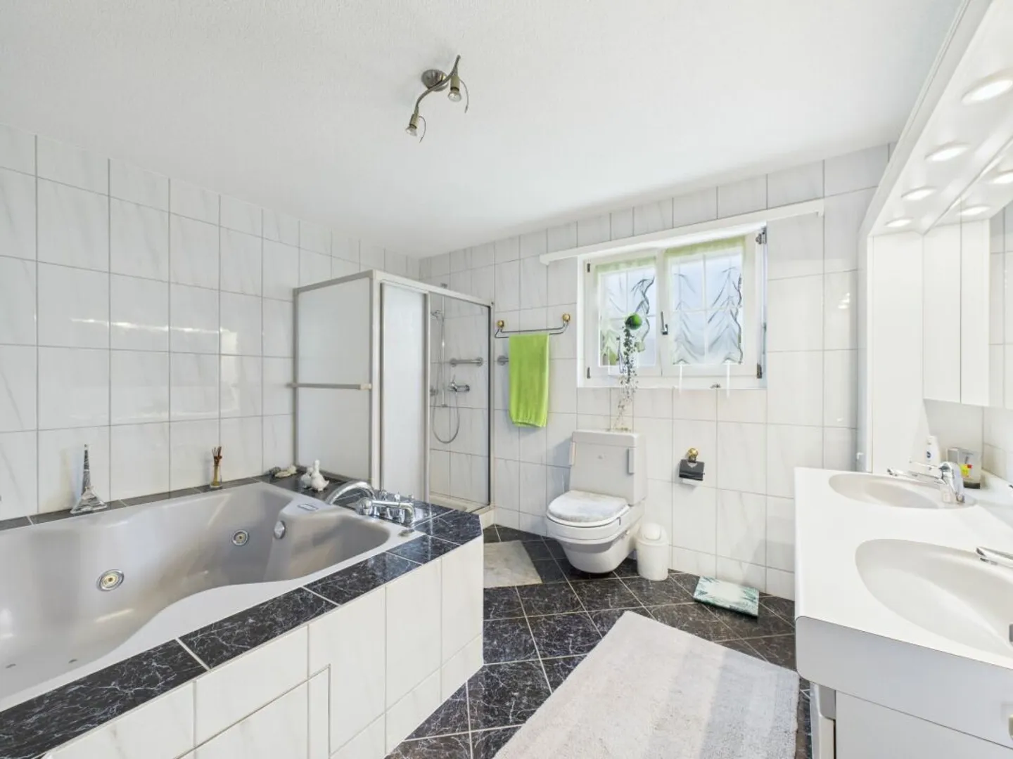 Appartement spacieux à Wallenwil - Photo 4 sur 6