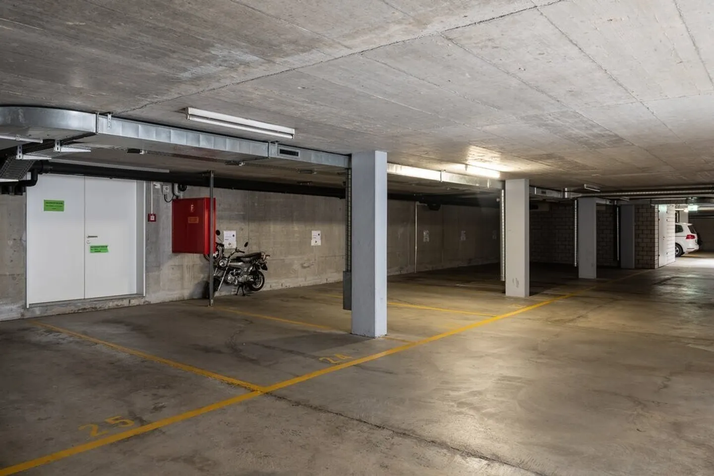 Parkplatz Nähe Bahnhof Luzern - Foto 4 von 4