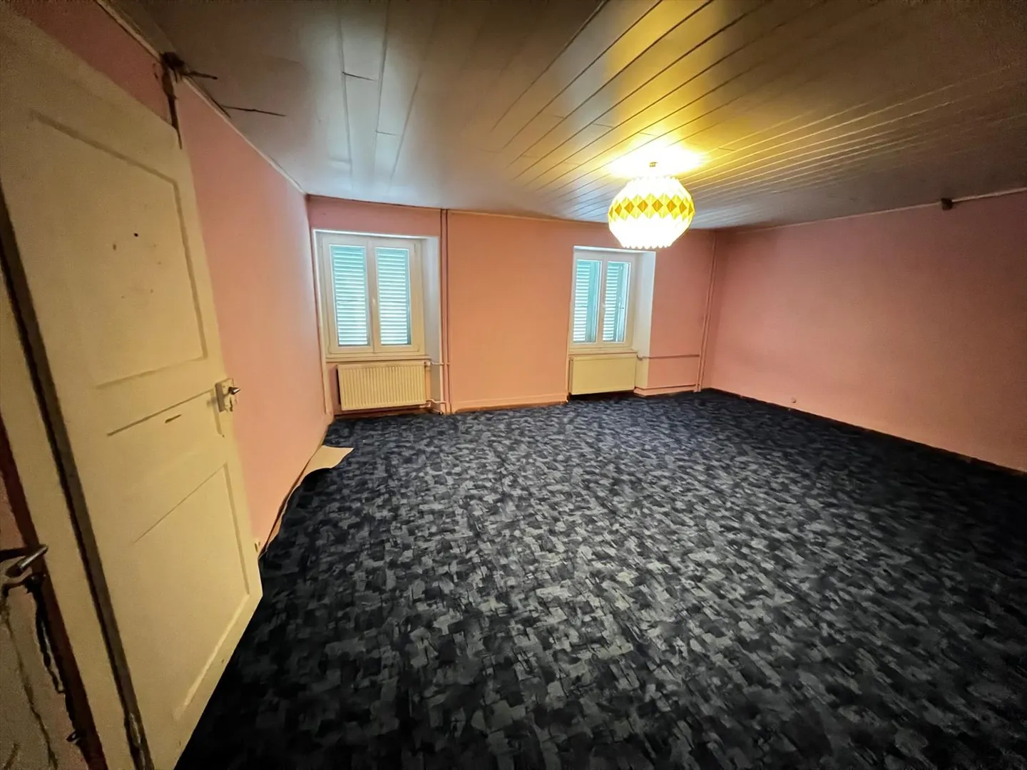 «Stadthaus komplett zu renovieren» - Foto 5 von 13