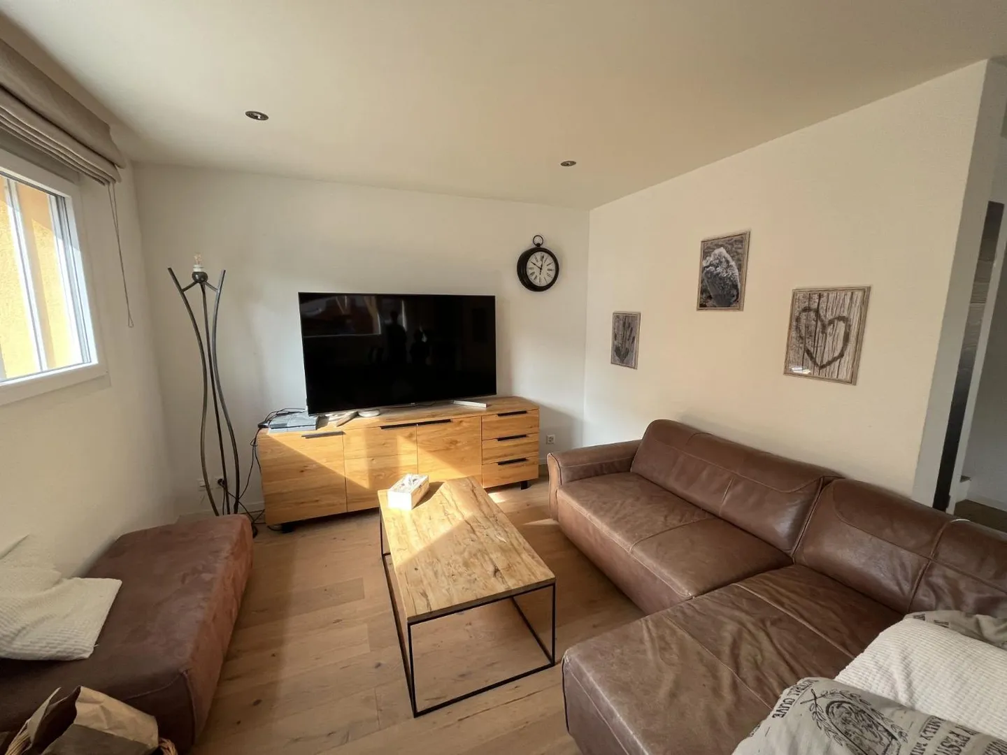 MAGNIFICENT SEMI-DETACHED VILLA, IN A QUIET LOCATION - Photo 9 of 13