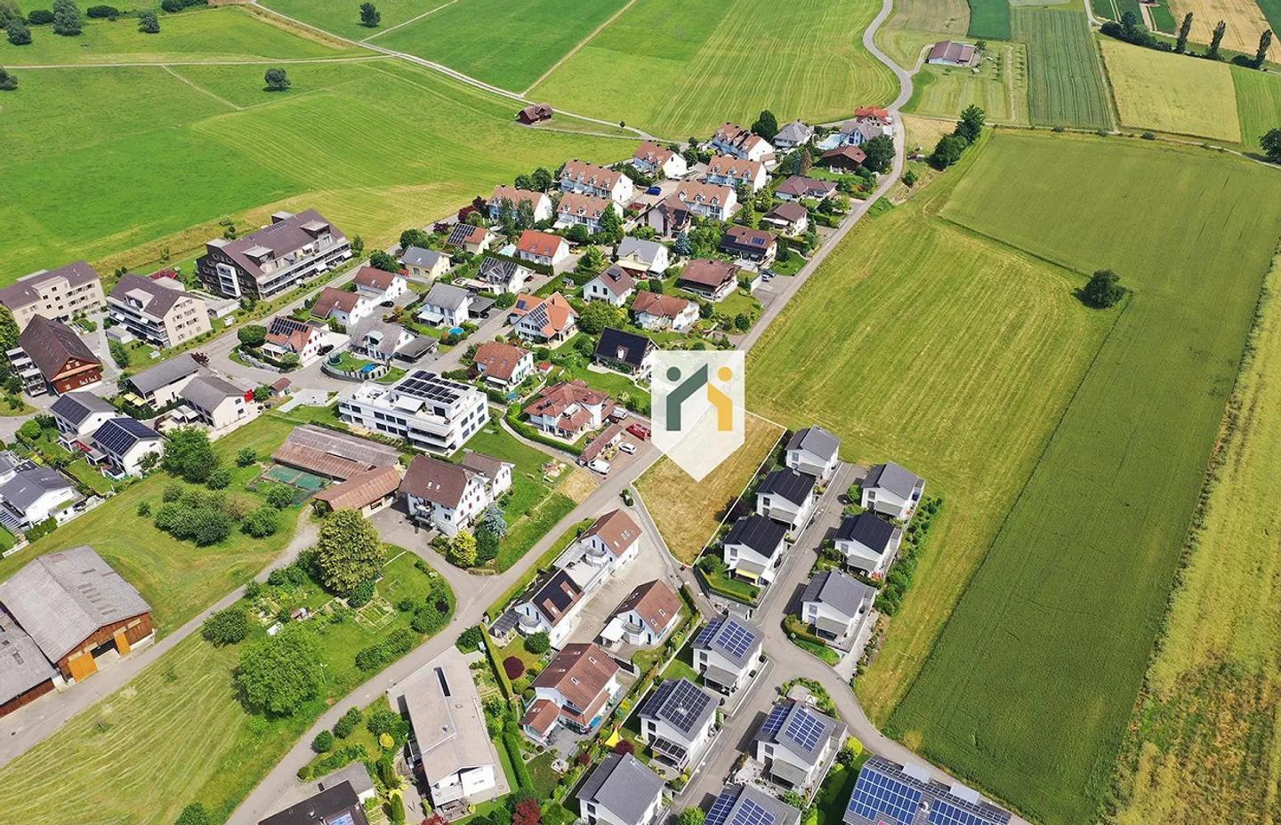 Detached 6½-Room Single-Family House (New Construction) - Photo 5 of 6