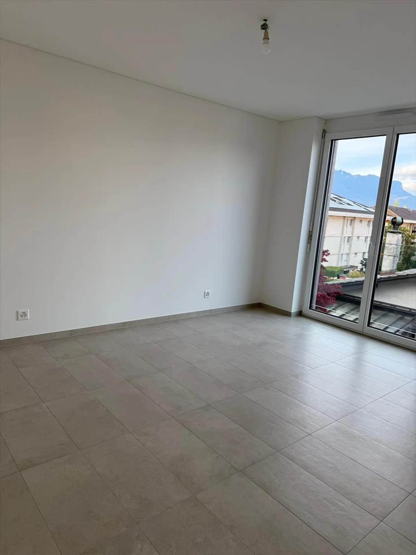 La Tour-de-Peilz - Avenue de Bel-Air 84 - appartement de 2 pièces au - Photo 3 sur 6