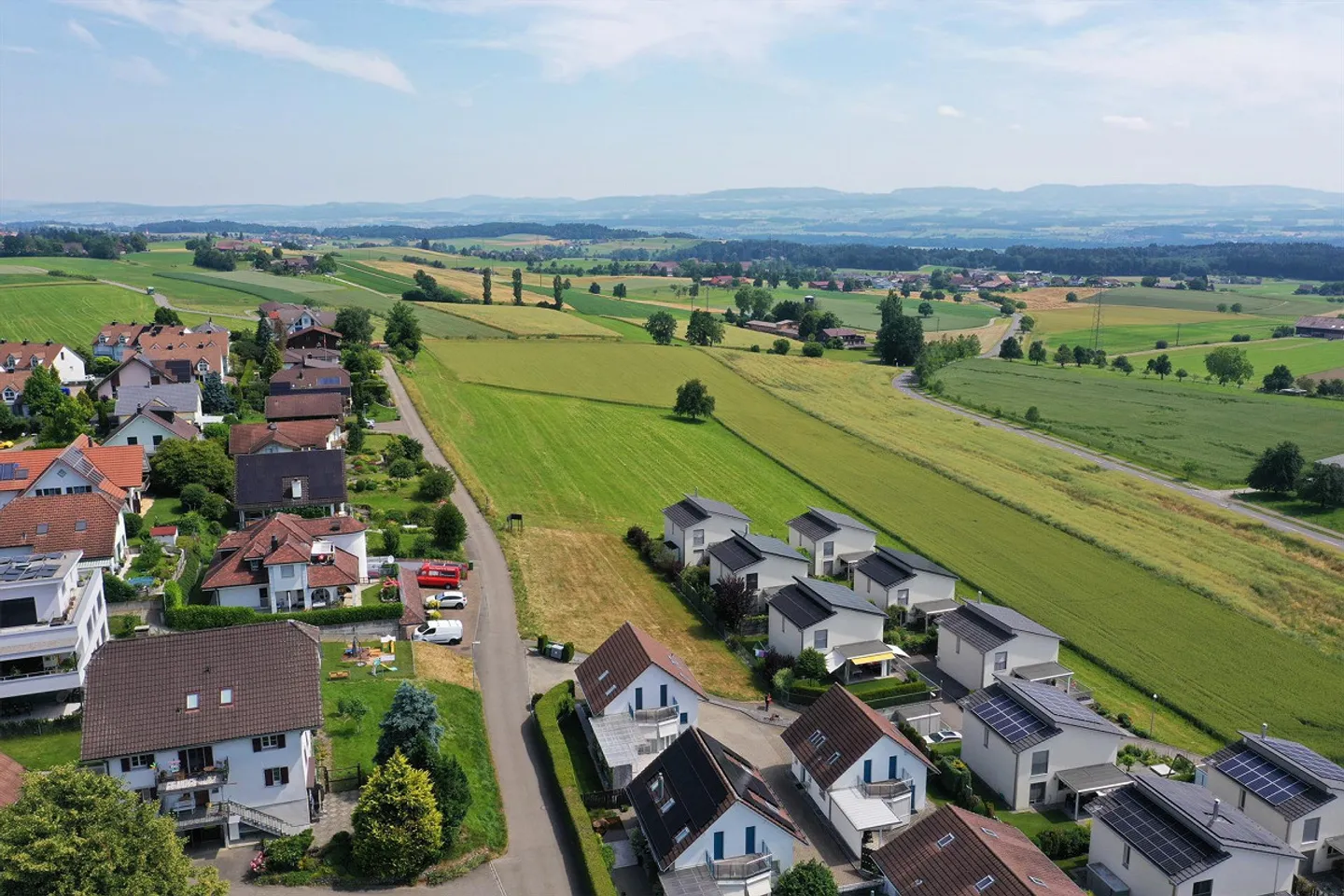 Detached 6½-Room Single-Family House (New Construction) - Photo 6 of 6