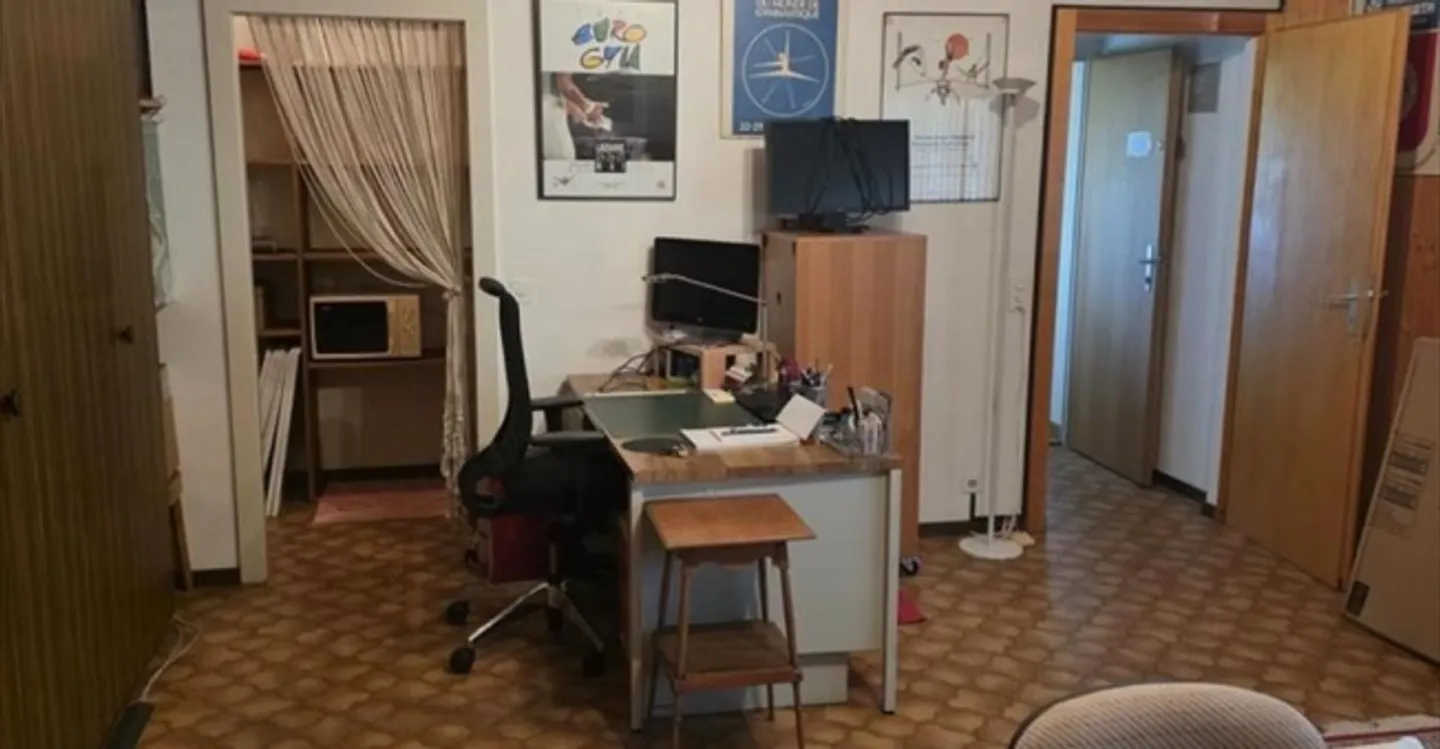 Bureau à louer - Photo 2 sur 6