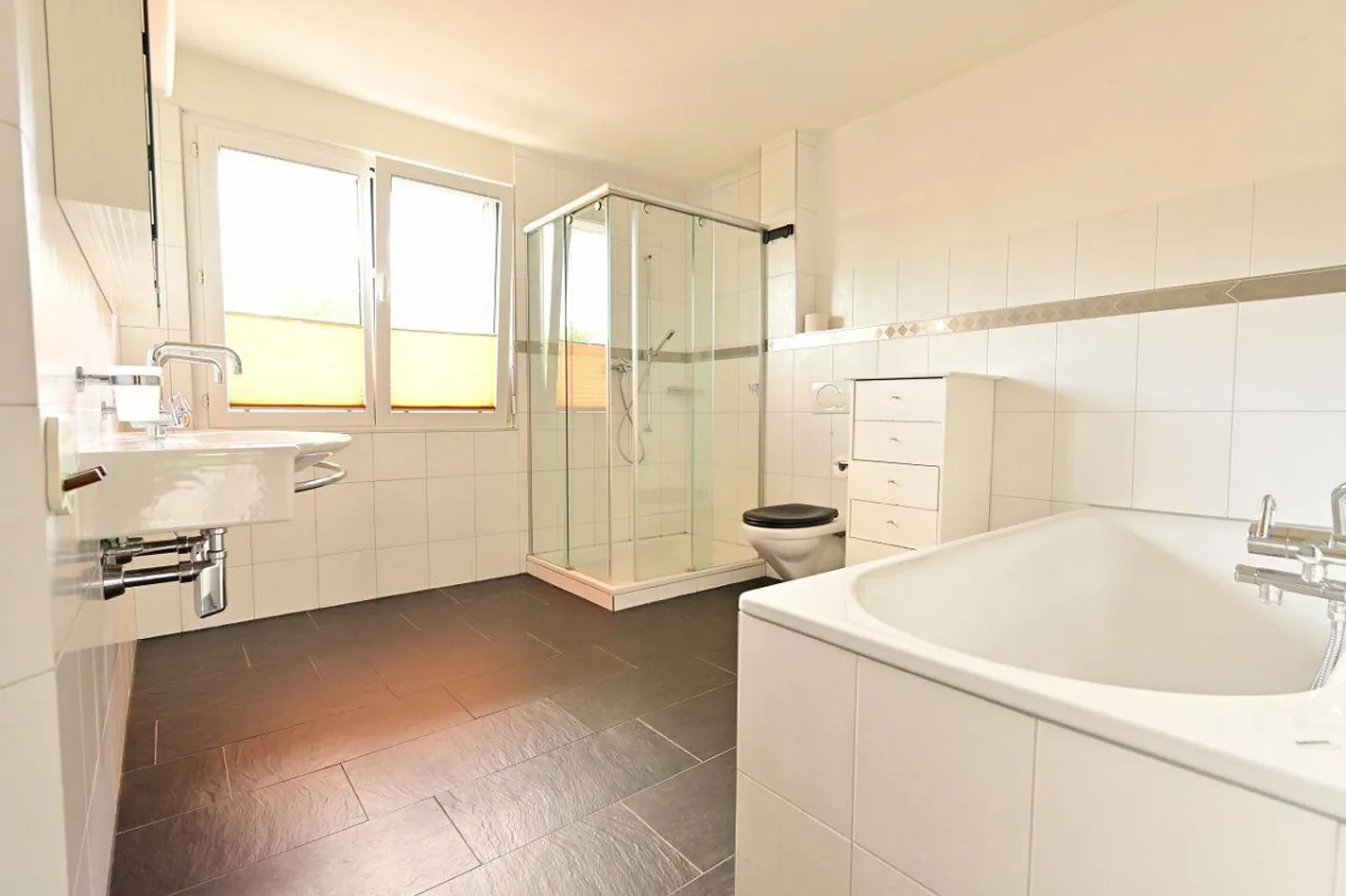 Casa bifamiliare di 5,5 stanze - Foto 9 di 14