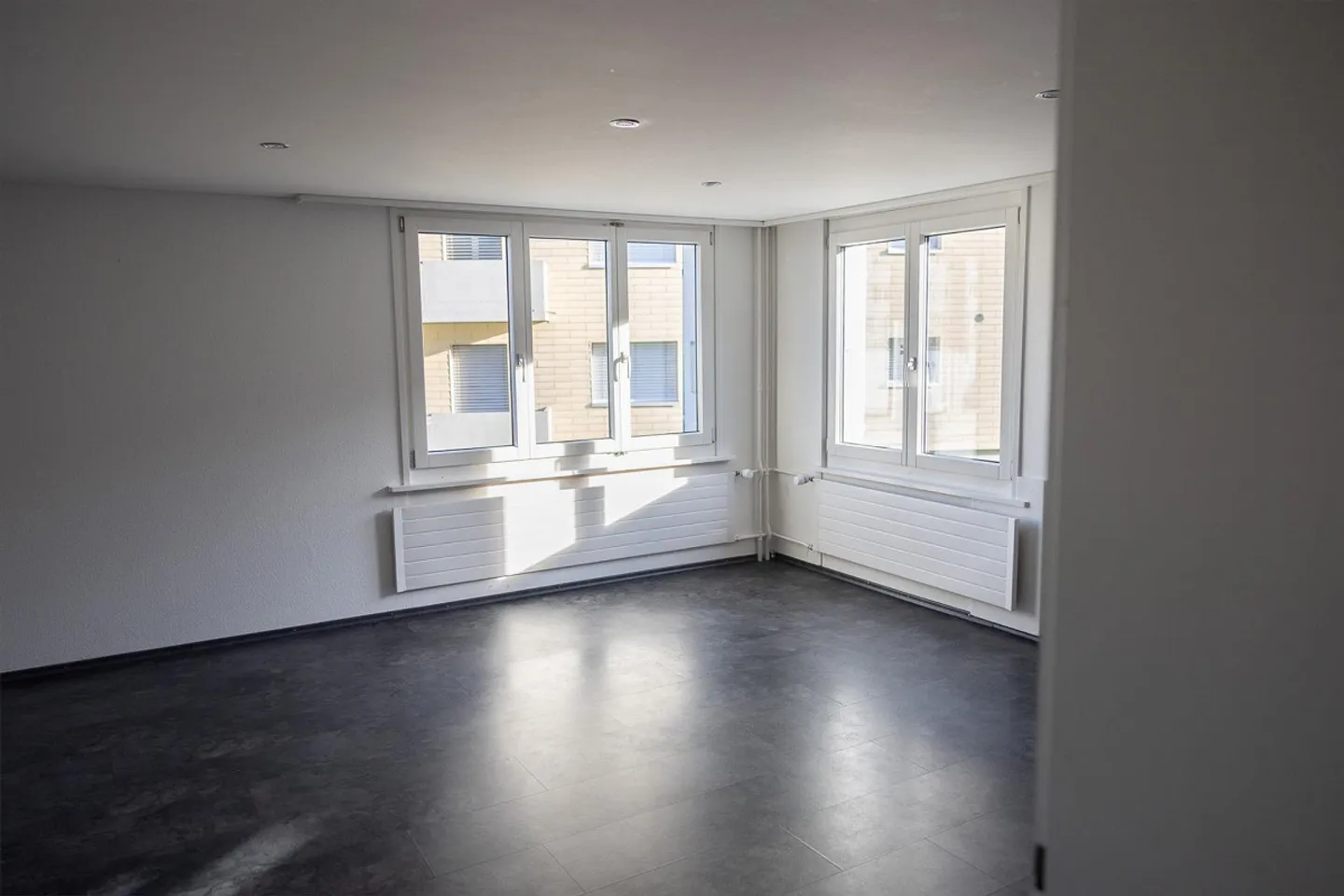 Maison individuelle de 7,5 pièces (maison intergénérationnelle) à louer - Photo 6 sur 17