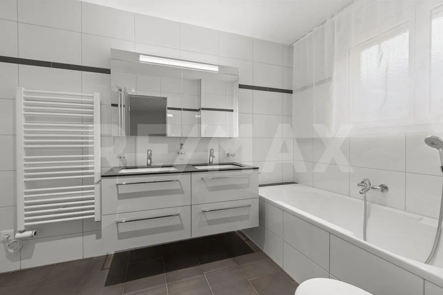 4.5 Room Apartment - Photo 13 of 13
