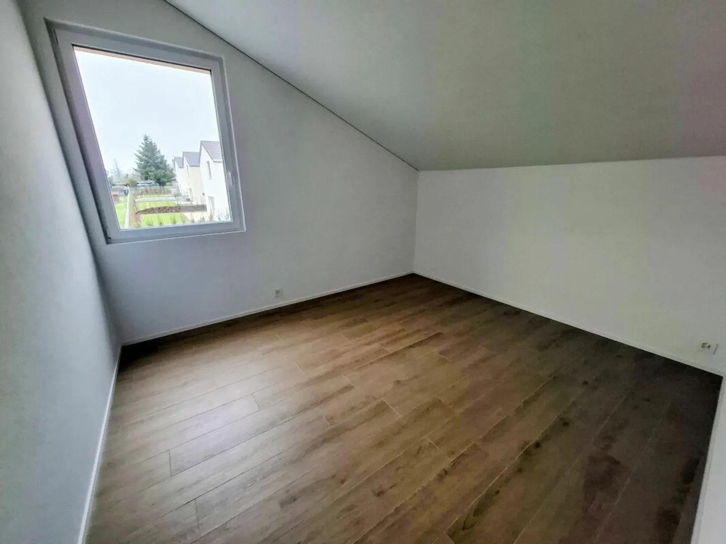 Duplex Charmant avec Jardin - Photo 4 sur 7