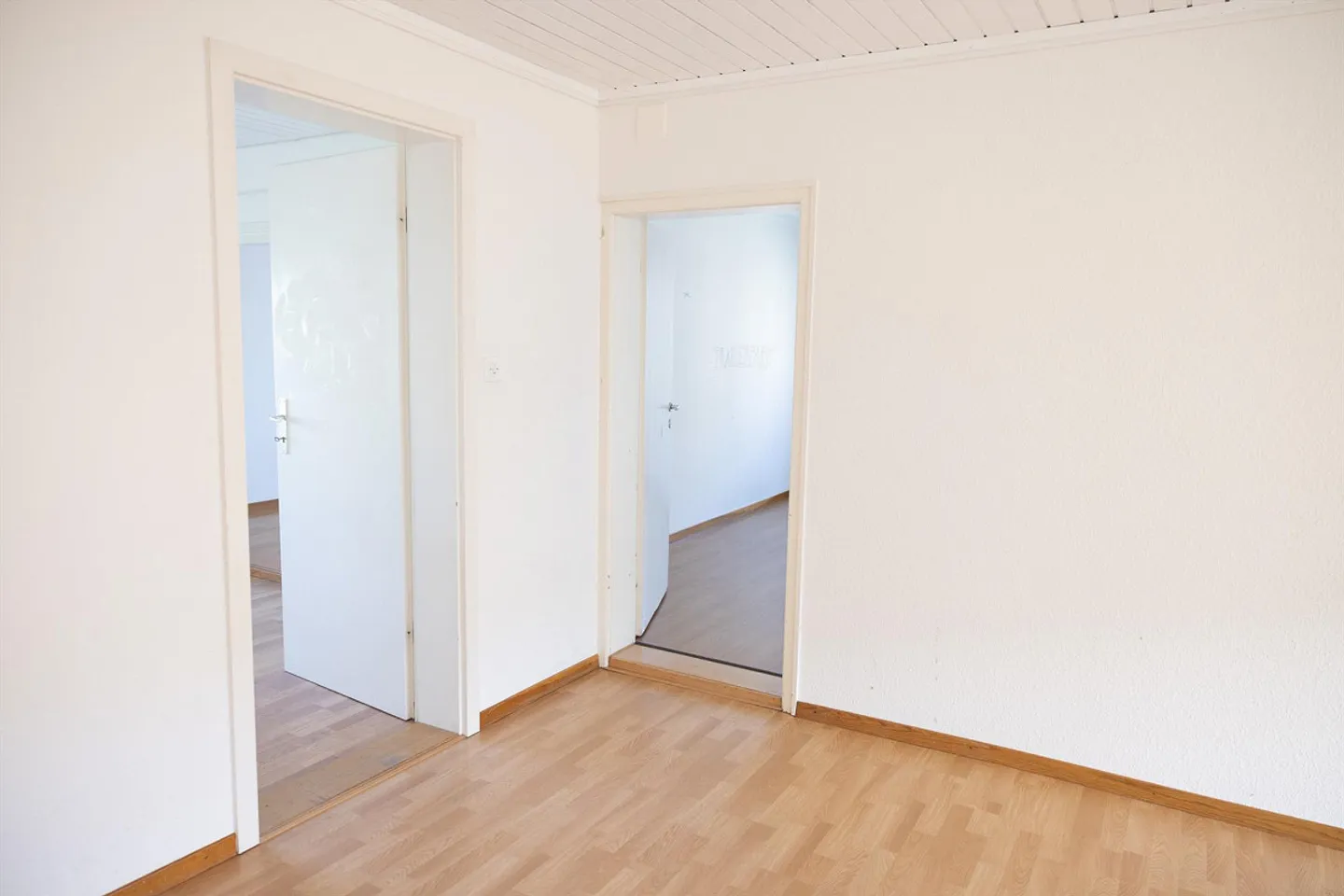 Maison individuelle de 7,5 pièces (maison intergénérationnelle) à louer - Photo 12 sur 17