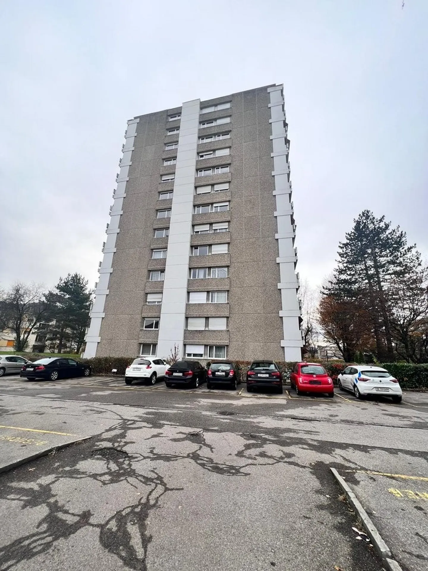 Beautiful 3.5 room apartment for rent in Ostermundigen! - Photo 1 of 8
