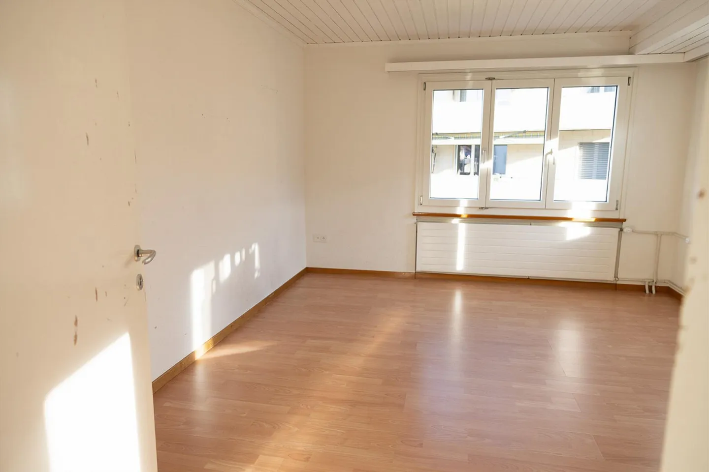 Maison individuelle de 7,5 pièces (maison intergénérationnelle) à louer - Photo 10 sur 17