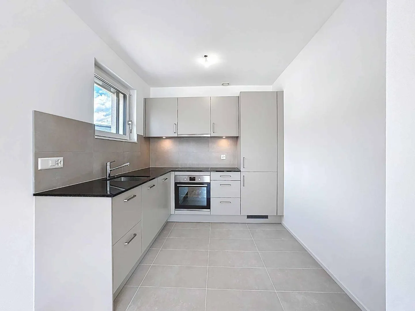 Lot E-202 - 2.5 Room Apartment on the 2nd Floor - Photo 1 of 9