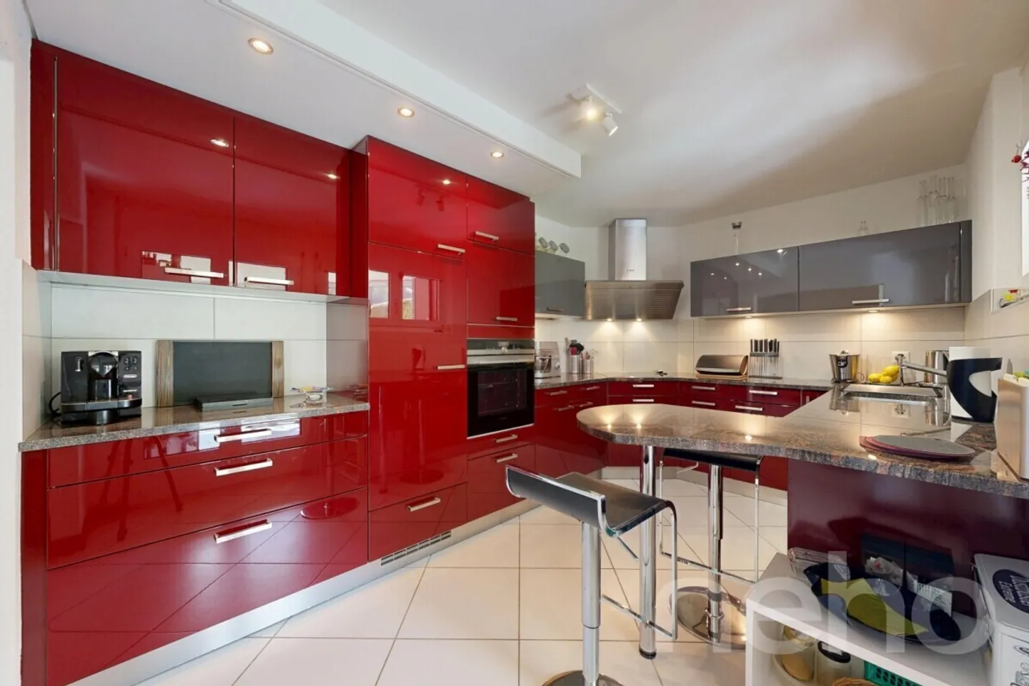 Appartement Charmant avec Jardin - Photo 2 sur 12