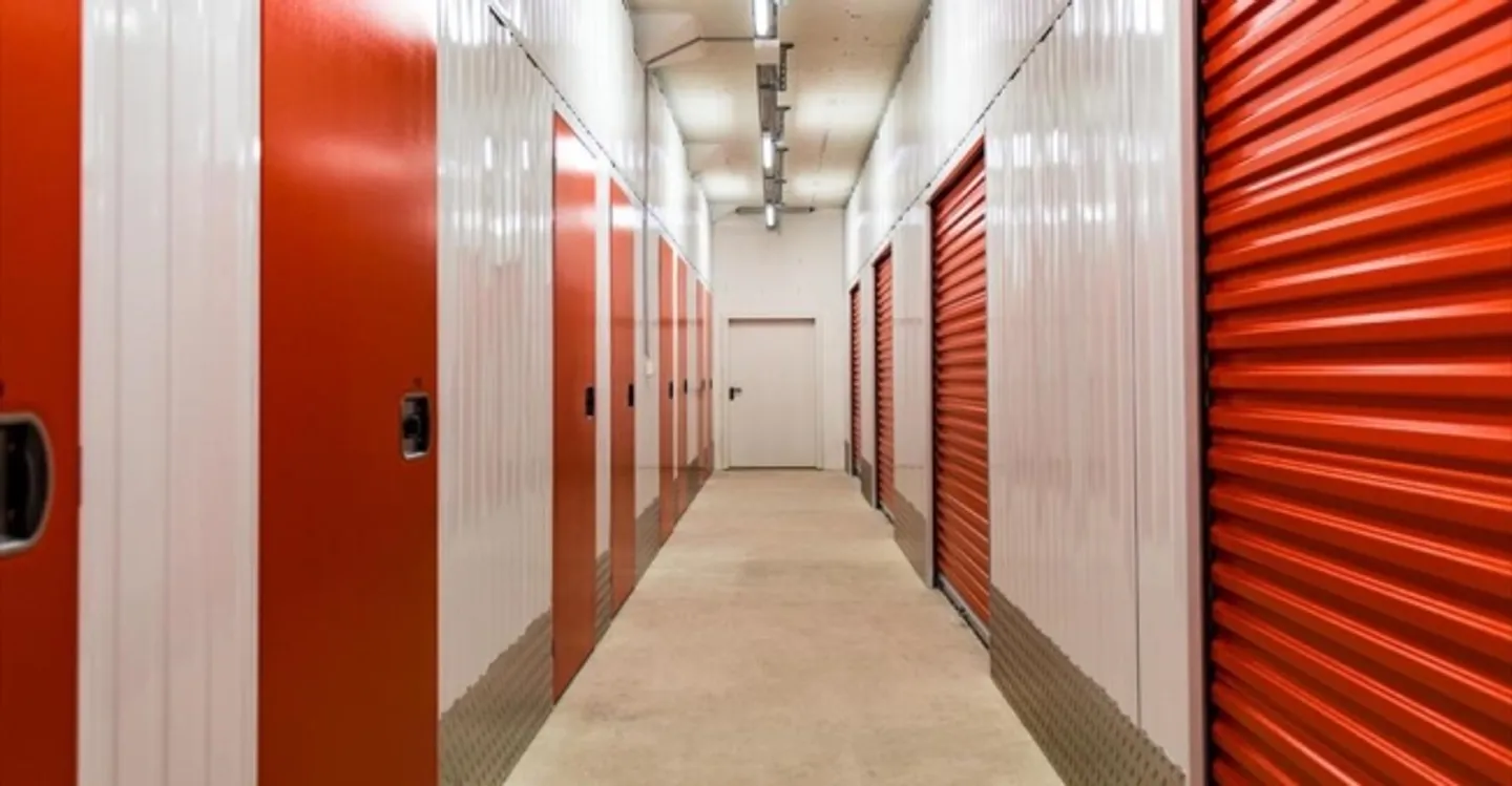 Espace de stockage à louer - Photo 2 sur 2