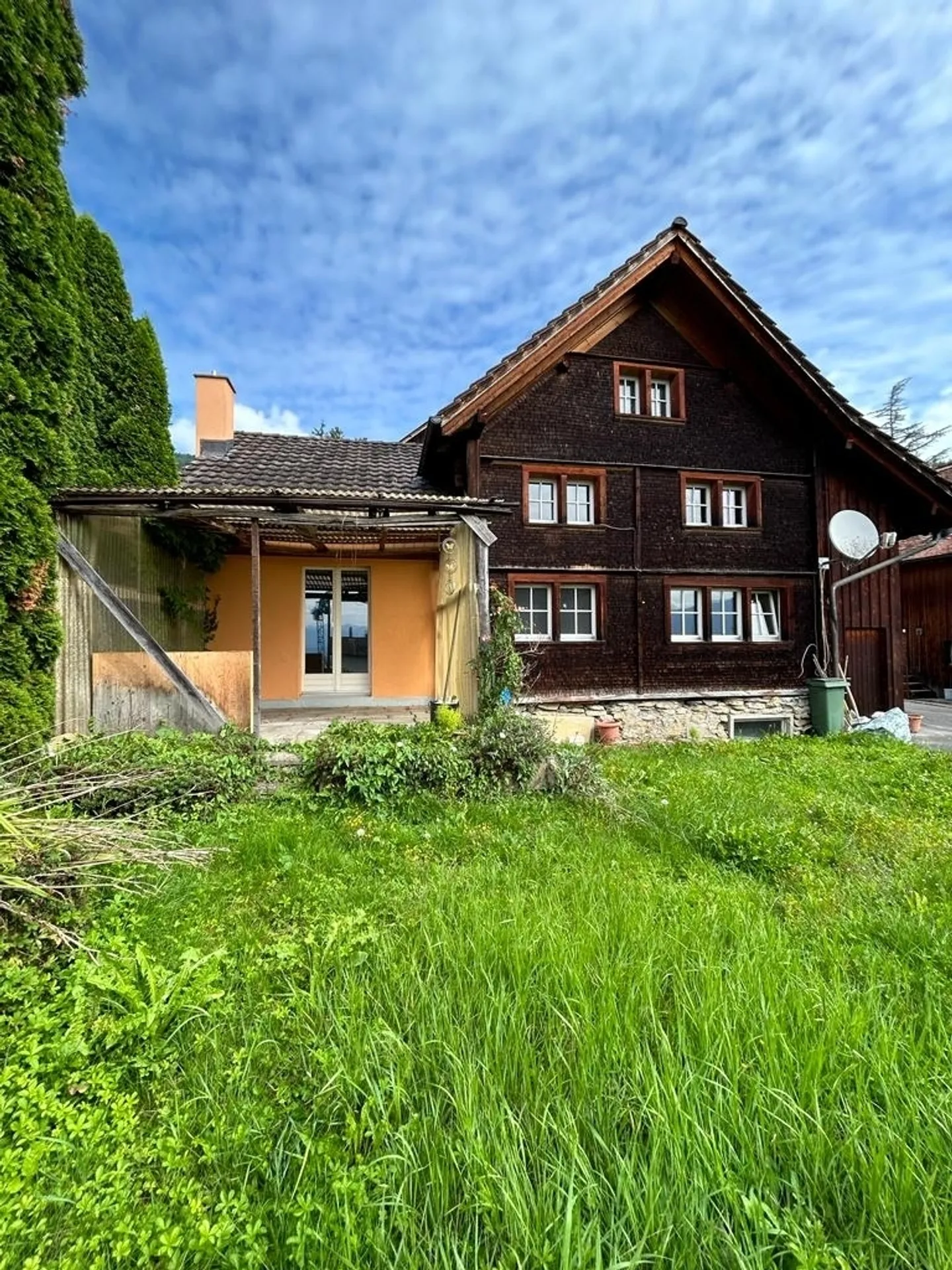 Gemütliches Einfamilienhaus in Rebstein mit Garten - Foto 1 von 12
