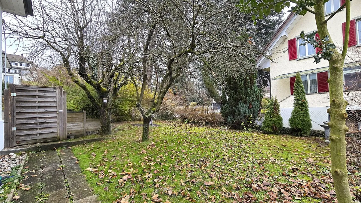 EINFAMILIENHAUS IN BESTER LAGE MIT MÖGLICHKEIT ZUR INDIVIDUELLEN AUFWE - Foto 6 von 6